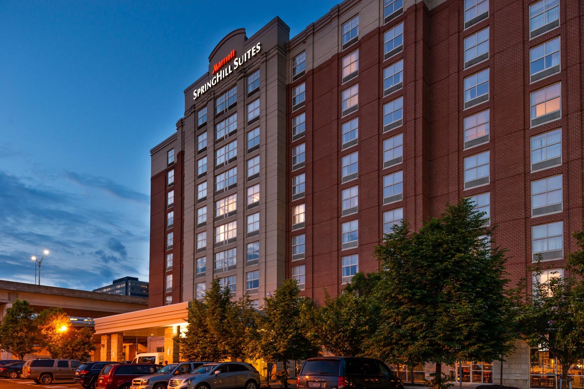 Vista Exterior Springhill Suites by Marriott Pittsburgh North Shore