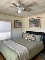 Alquiler Vacacional - Sweet Buena Vista Getaway; Cozy cottage, walking distance to everything in BV.