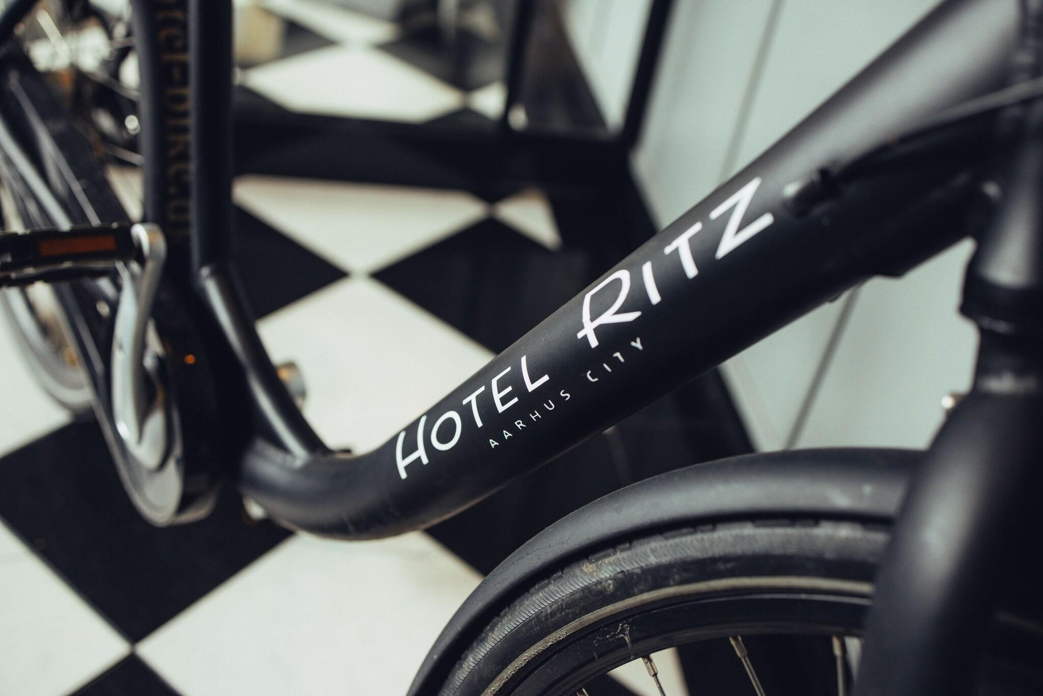 Instalaciones Recreativas Milling Hotel Ritz