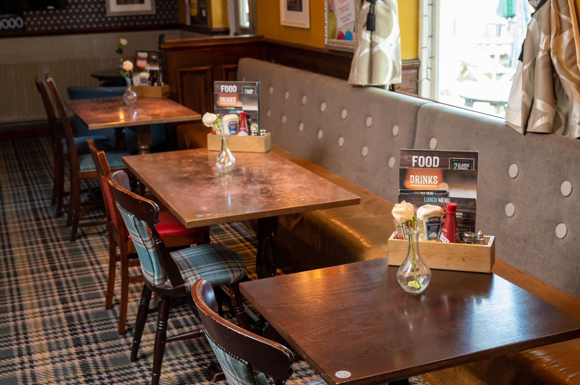 Vista Lobby The Longship By Greene King Inns