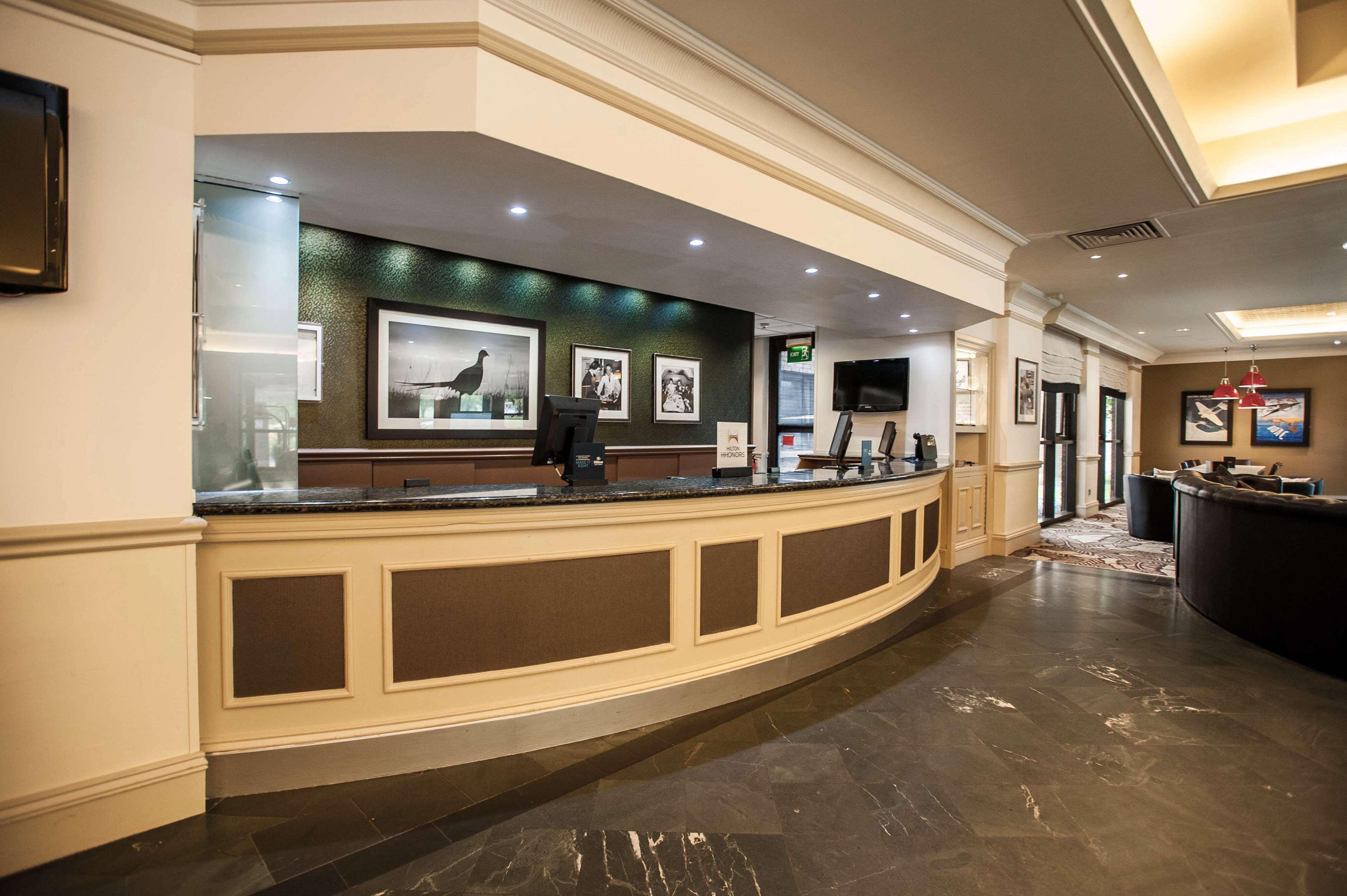Vista Lobby DoubleTree by Hilton Edinburgh Airport