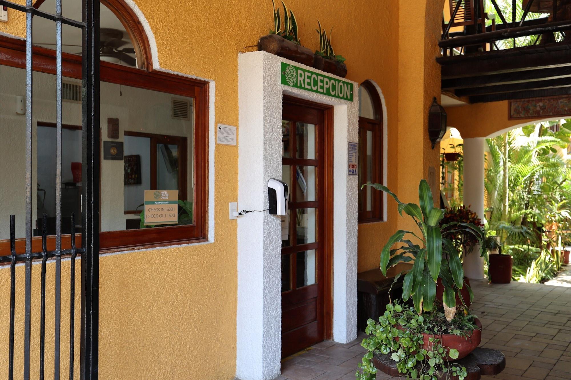 Vista Lobby Hotel Bosque Caribe , 5th Av Zone