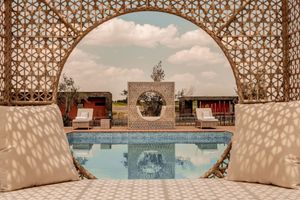 Alojamiento - Hotel Tres Raices