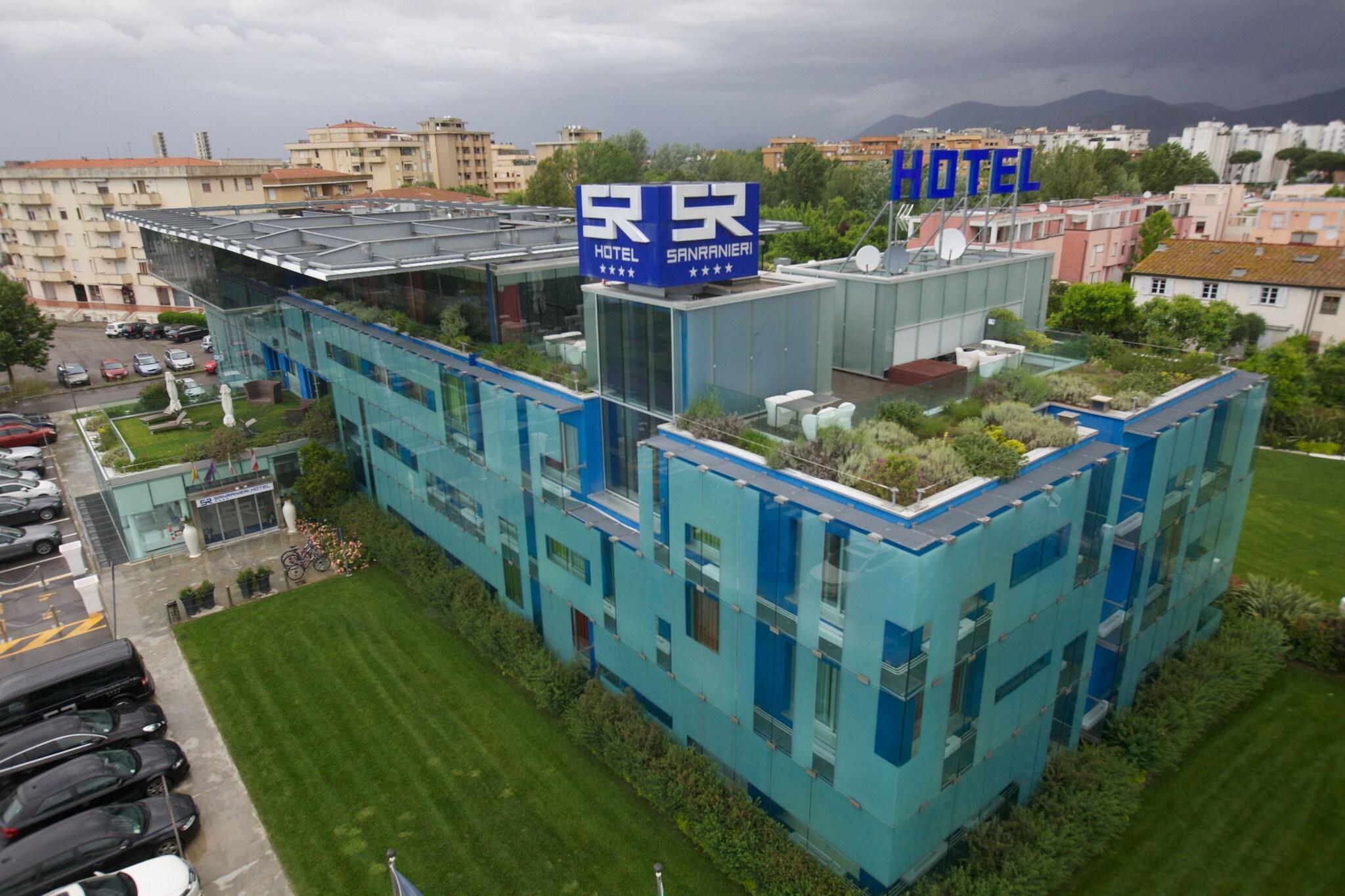 Vista Exterior Hotel San Ranieri