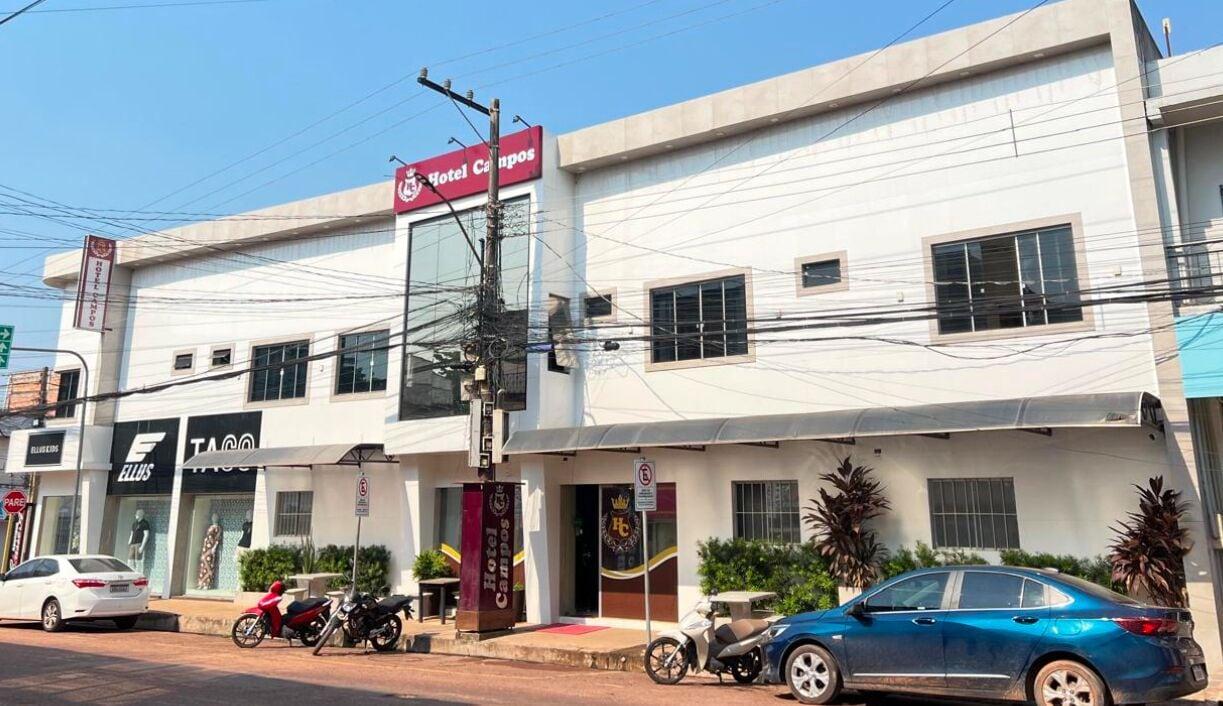 Vista Exterior Hotel campos