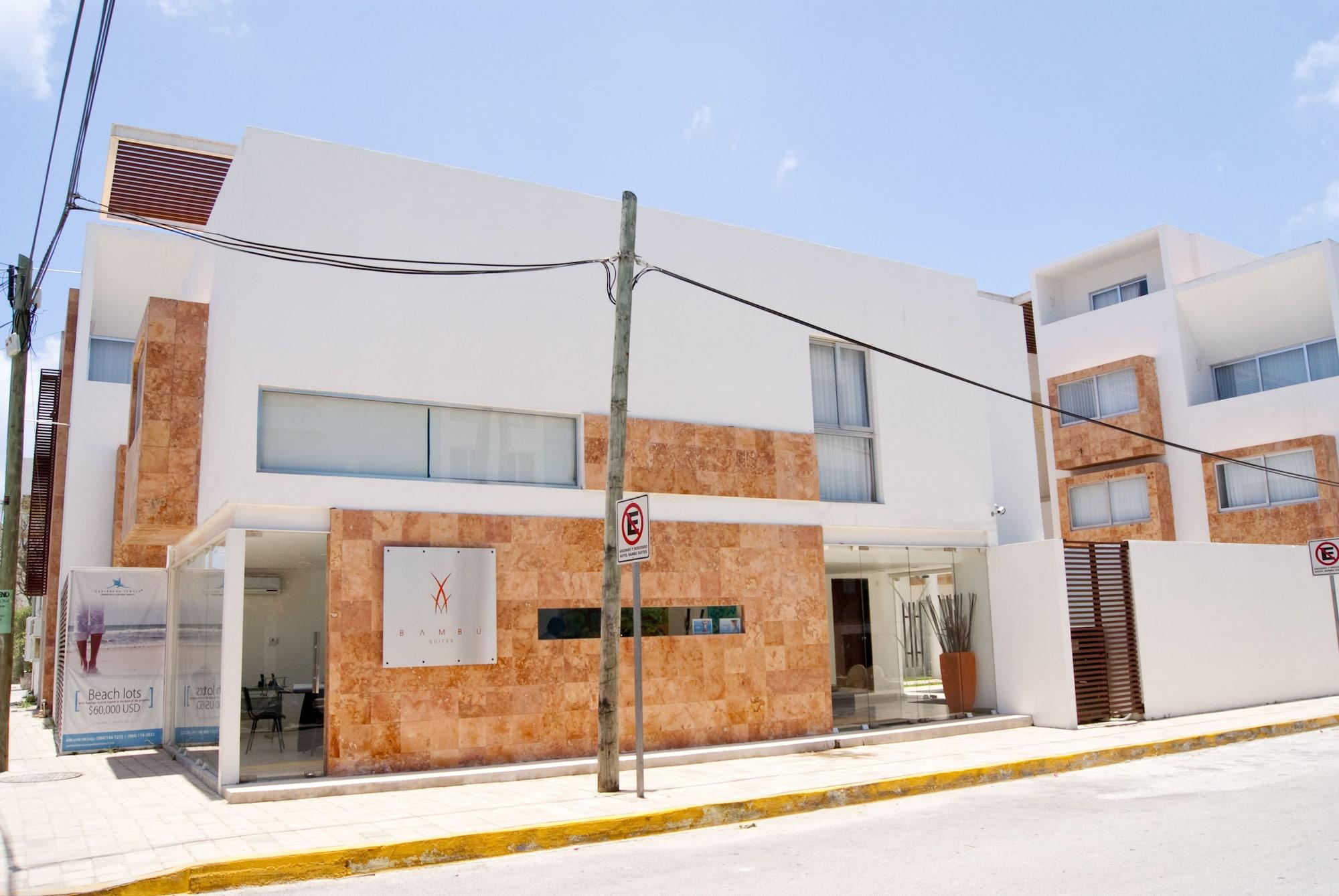 Vista Exterior Bambu Suites - Near Quinta Avenida