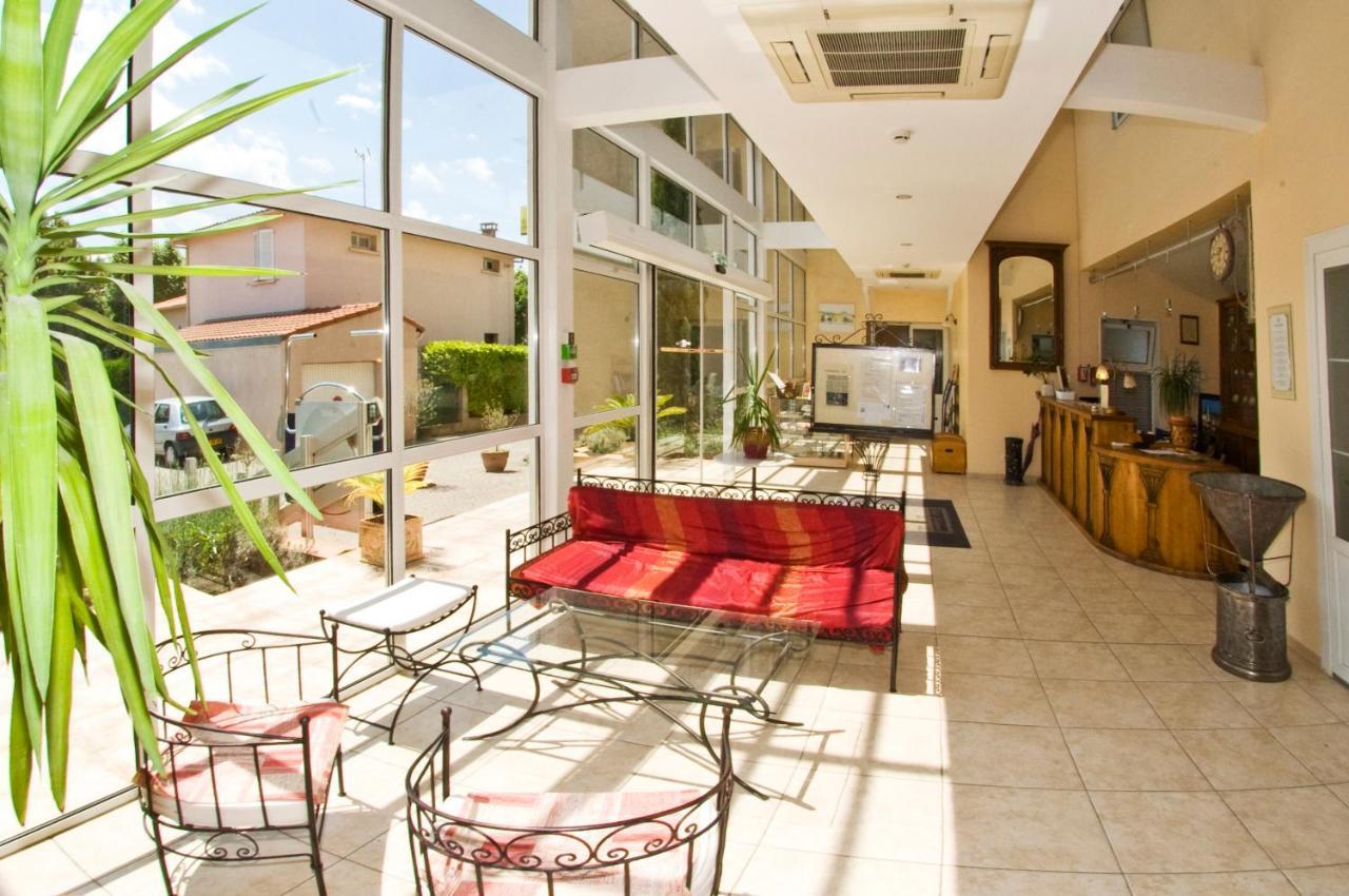 Vista Lobby Logis Hôtel les Minotiers