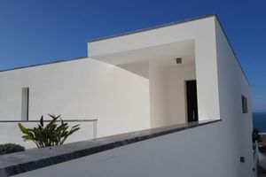 Alquiler Vacacional - Recent modern villa (8 people) with sea view and private swimming pool, near Nazaré