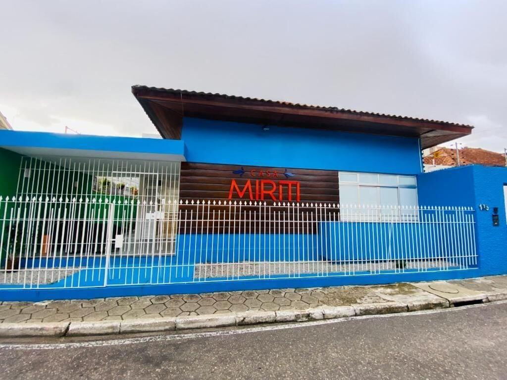 Vista Exterior Casa Miriti Hostel