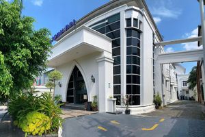 Alojamiento - Madina Inn Hotel