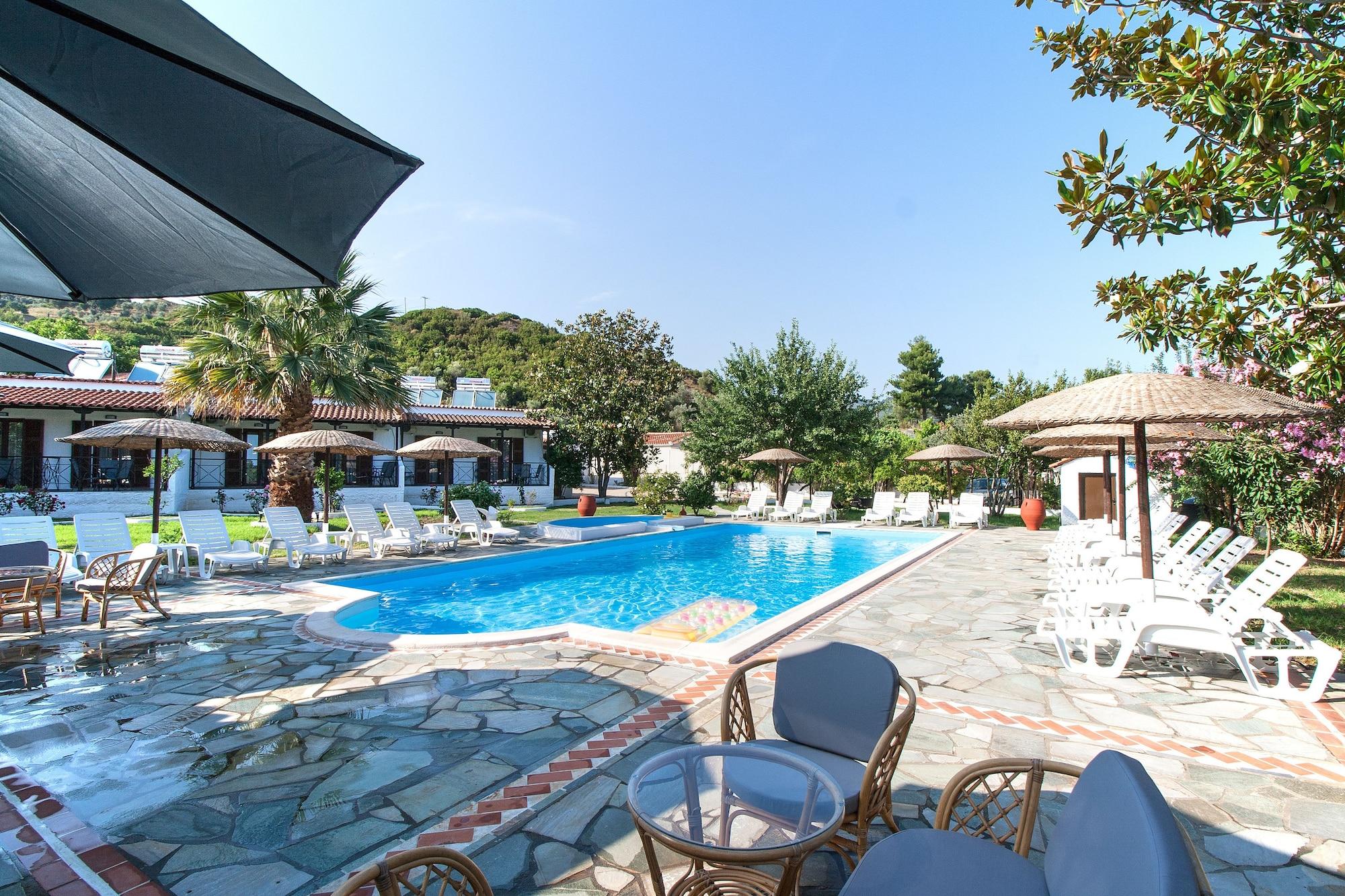 Varios Pension Strawberry