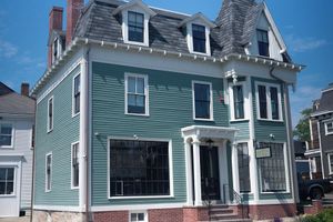 Alojamiento - The Burbankrose