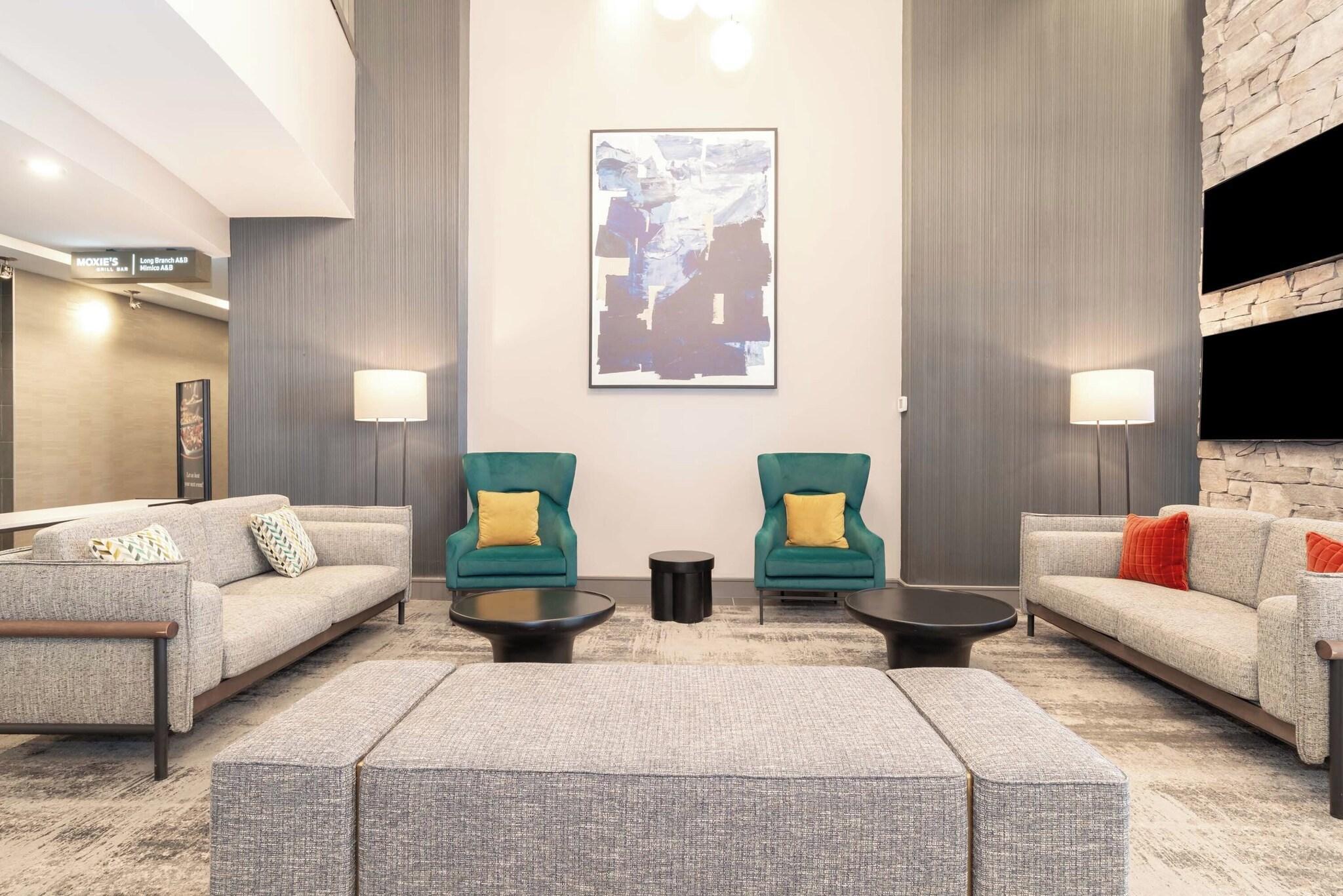 Vista Lobby Sandman Signature Toronto Airport Hotel