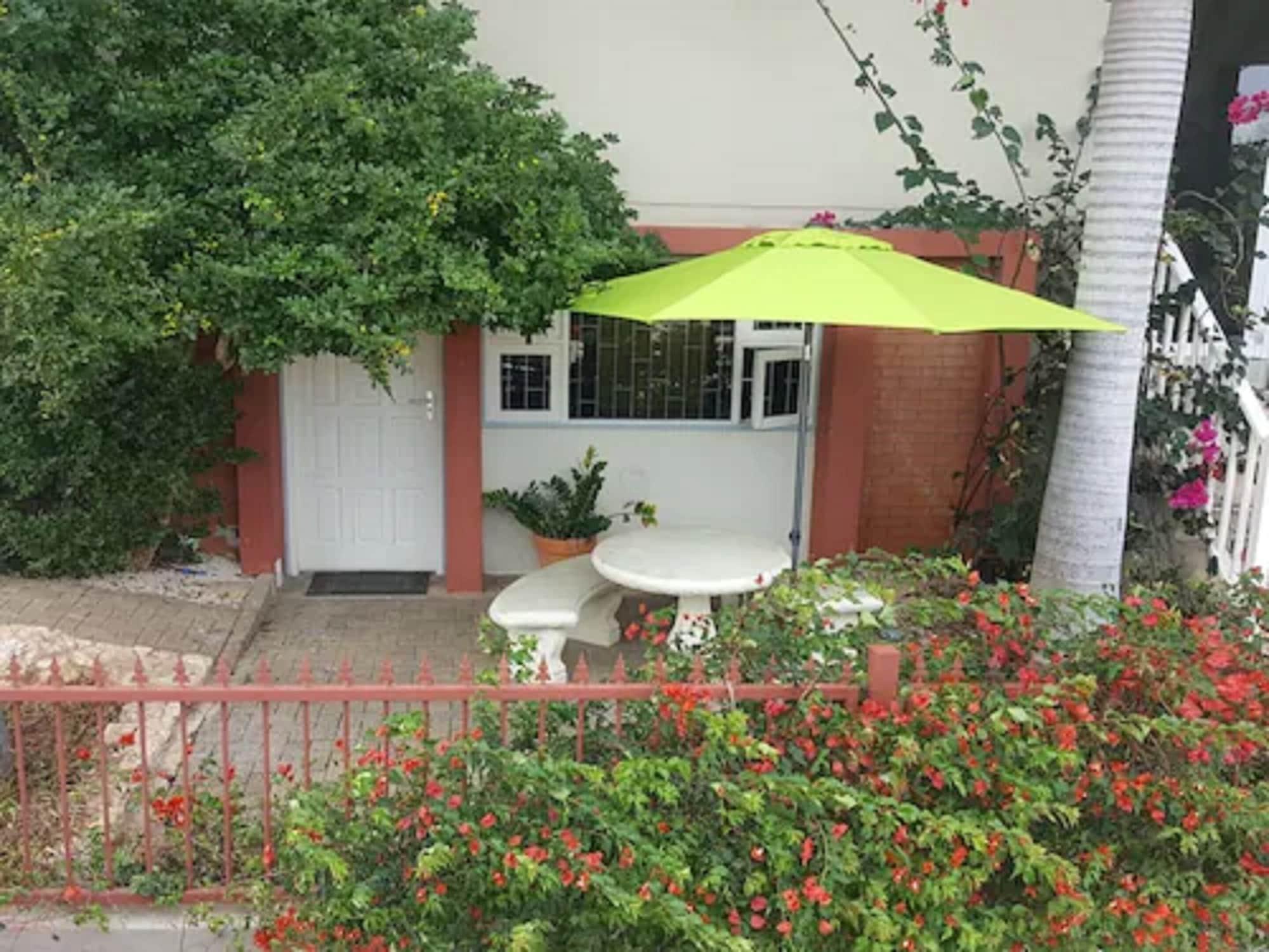 Vista Exterior O Casarao Guesthouse