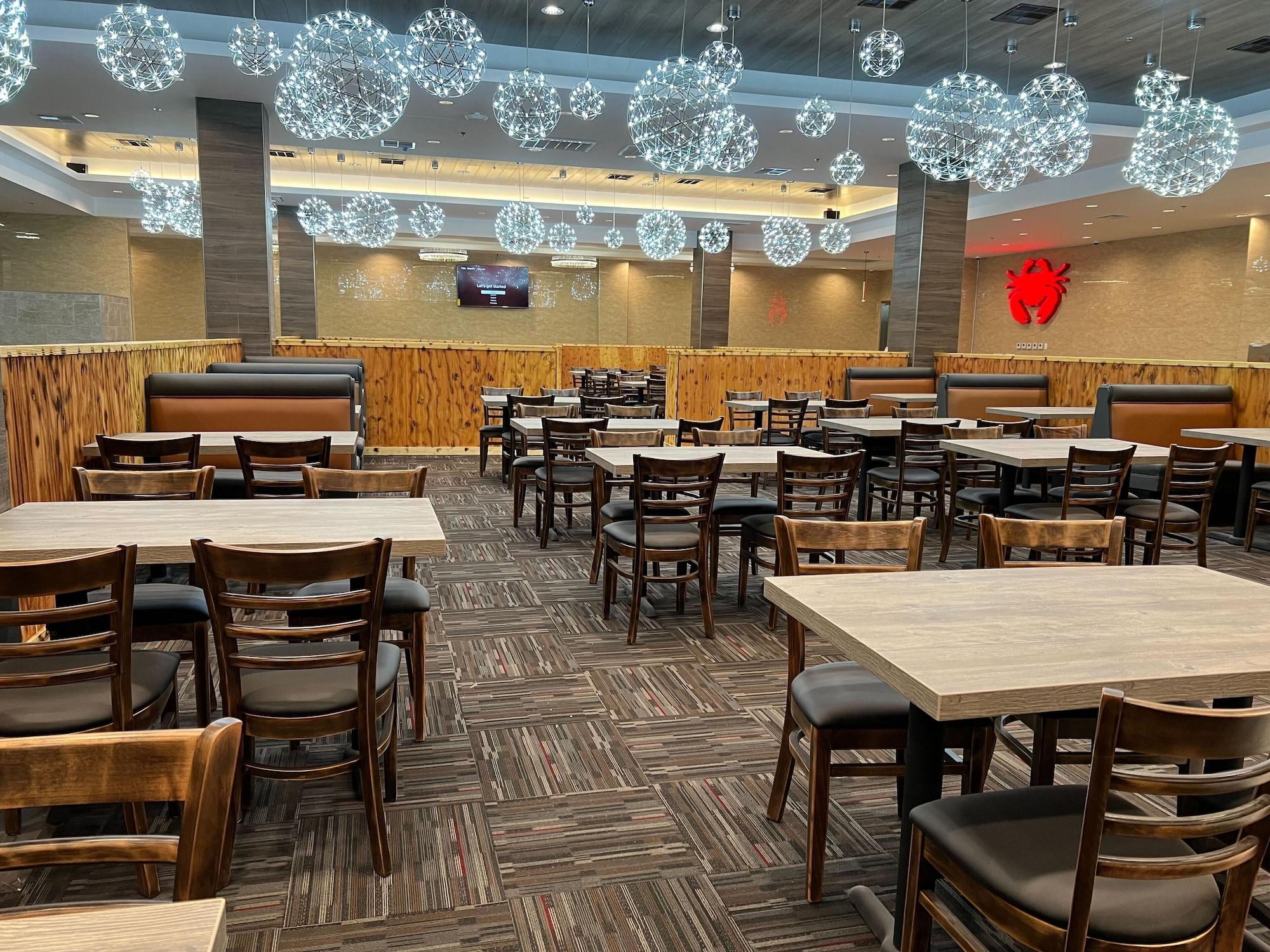 Restaurant LA Crystal Hotel - Los Angeles Area