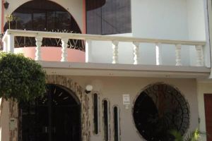 Hotel - Hostal Luren