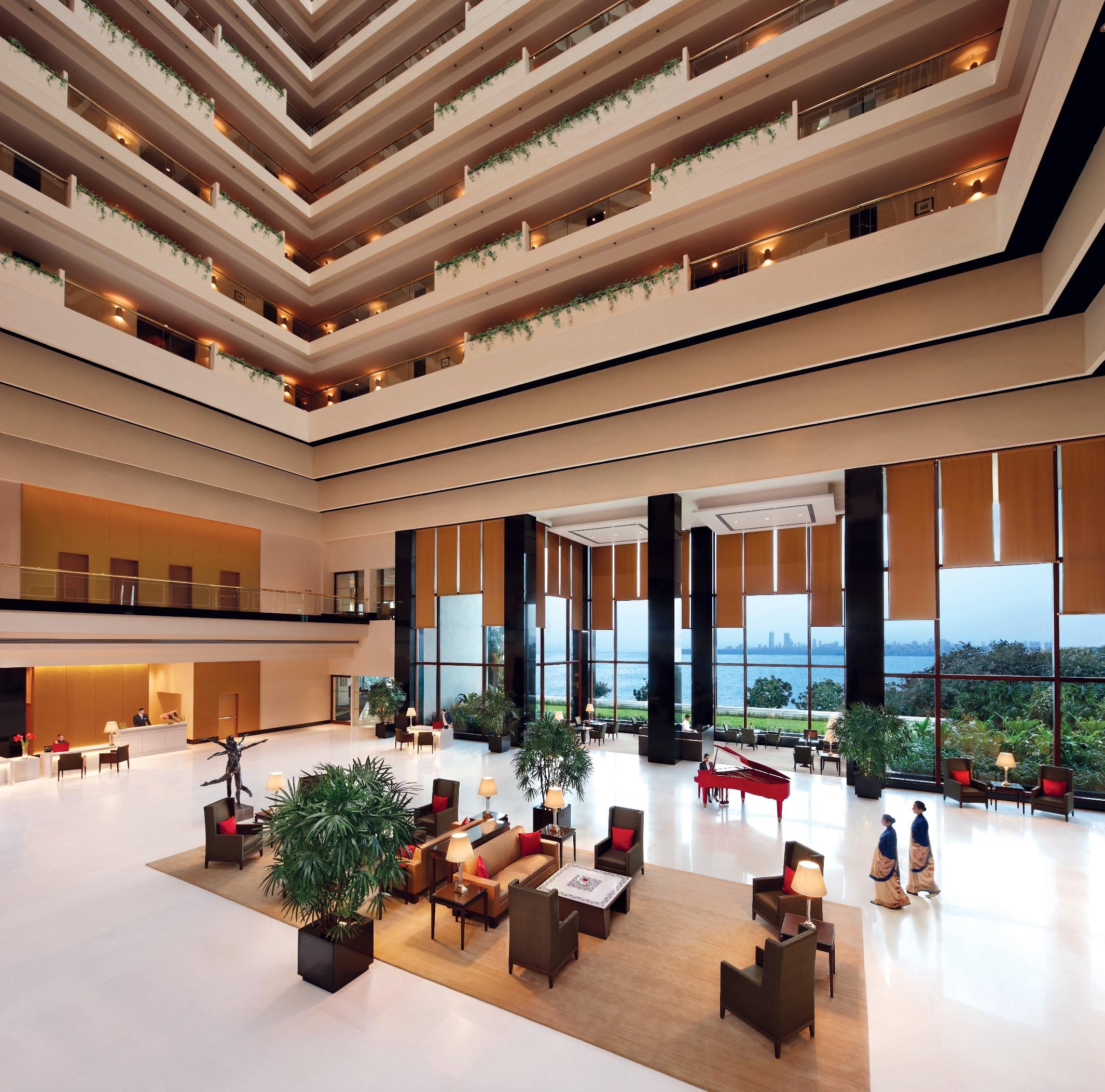 Vista Lobby The Oberoi Mumbai