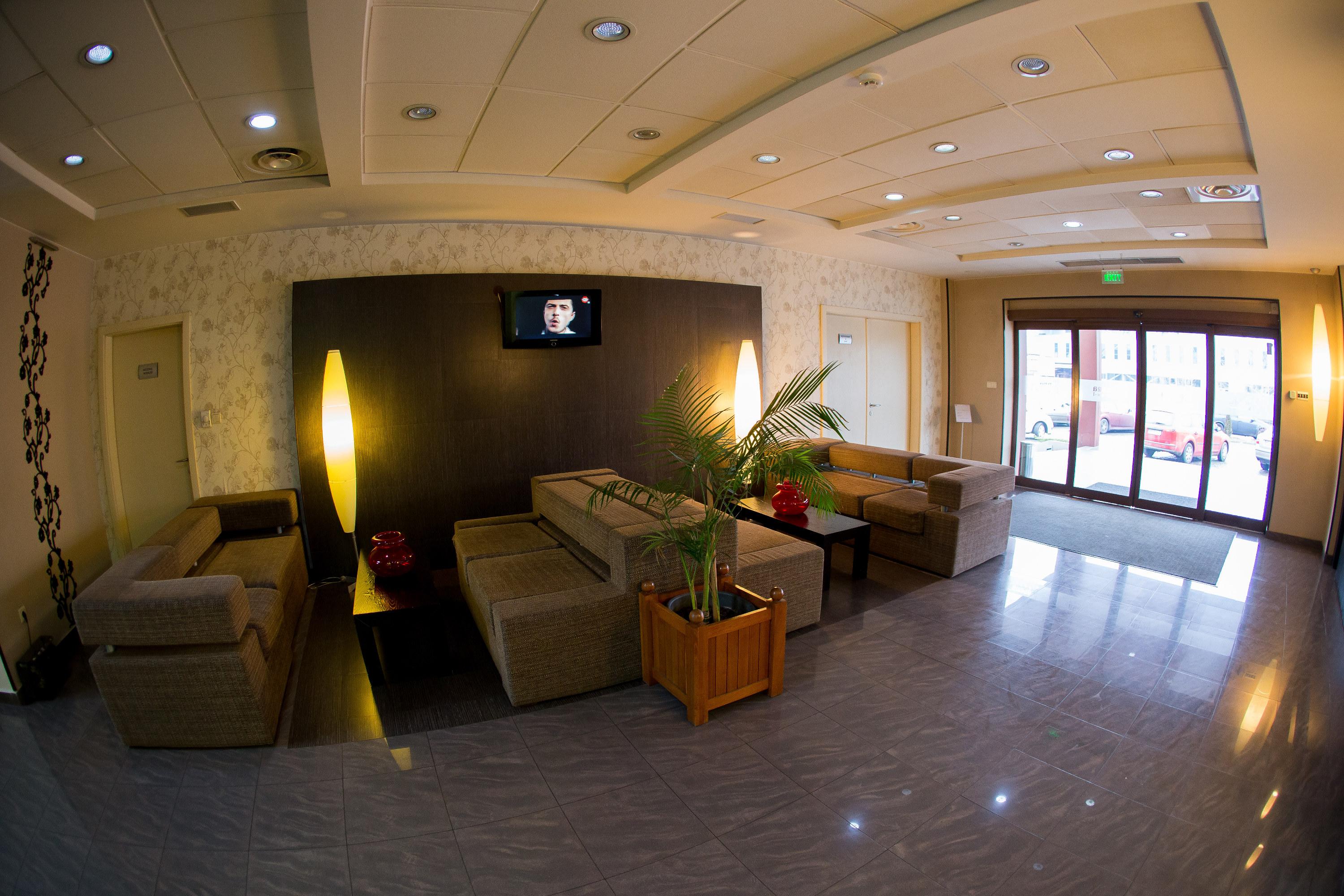 Vista Lobby Arena Hotel
