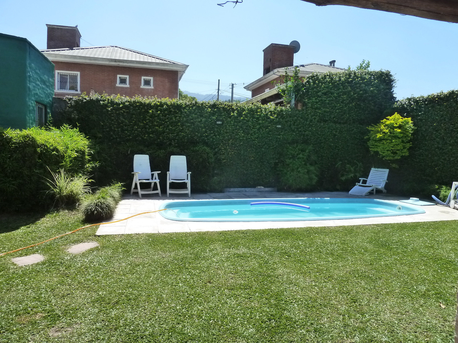 Vista Piscina Sauces Apart