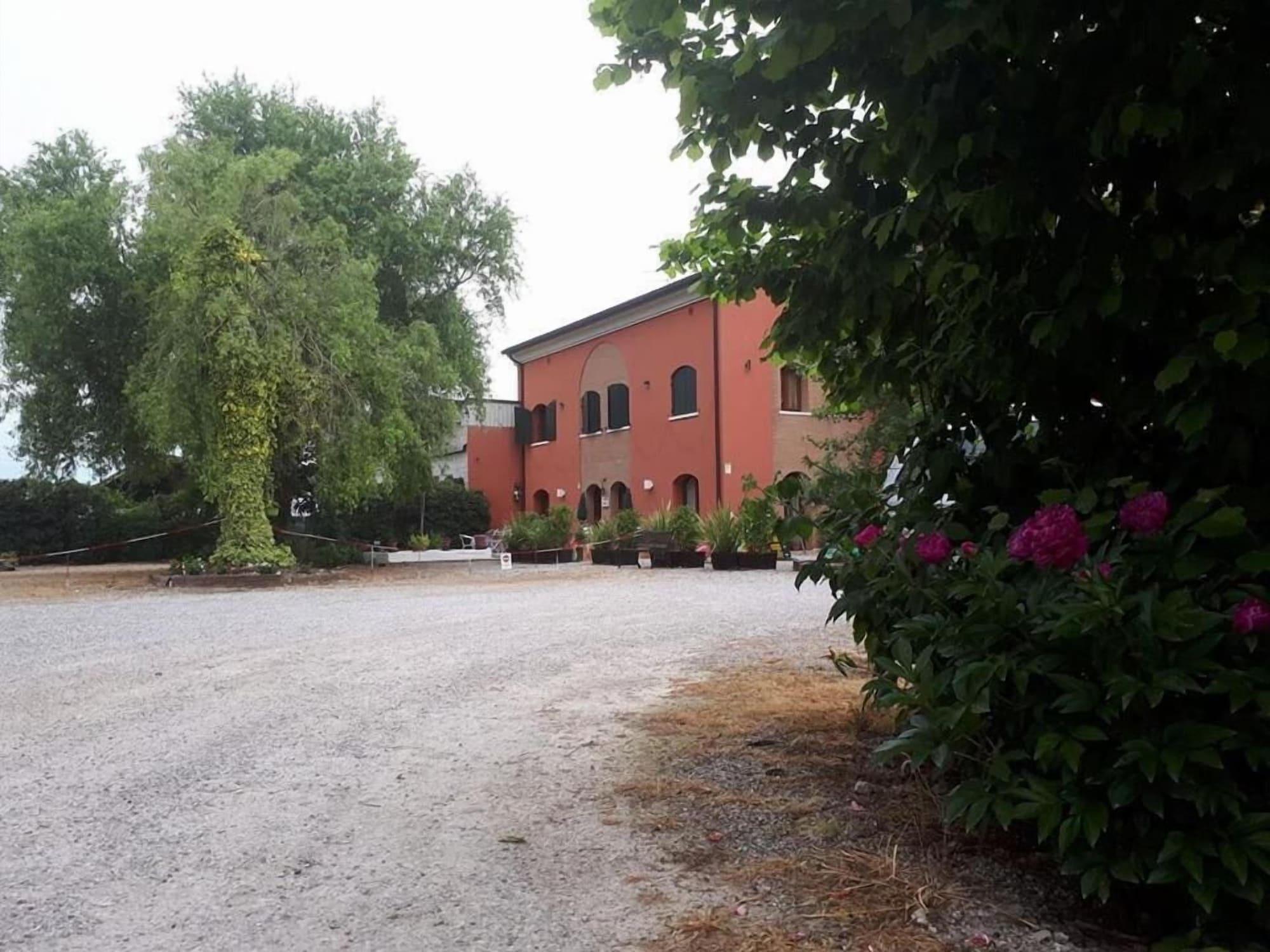 Vista Exterior Agriturismo Quadrifoglio Relax