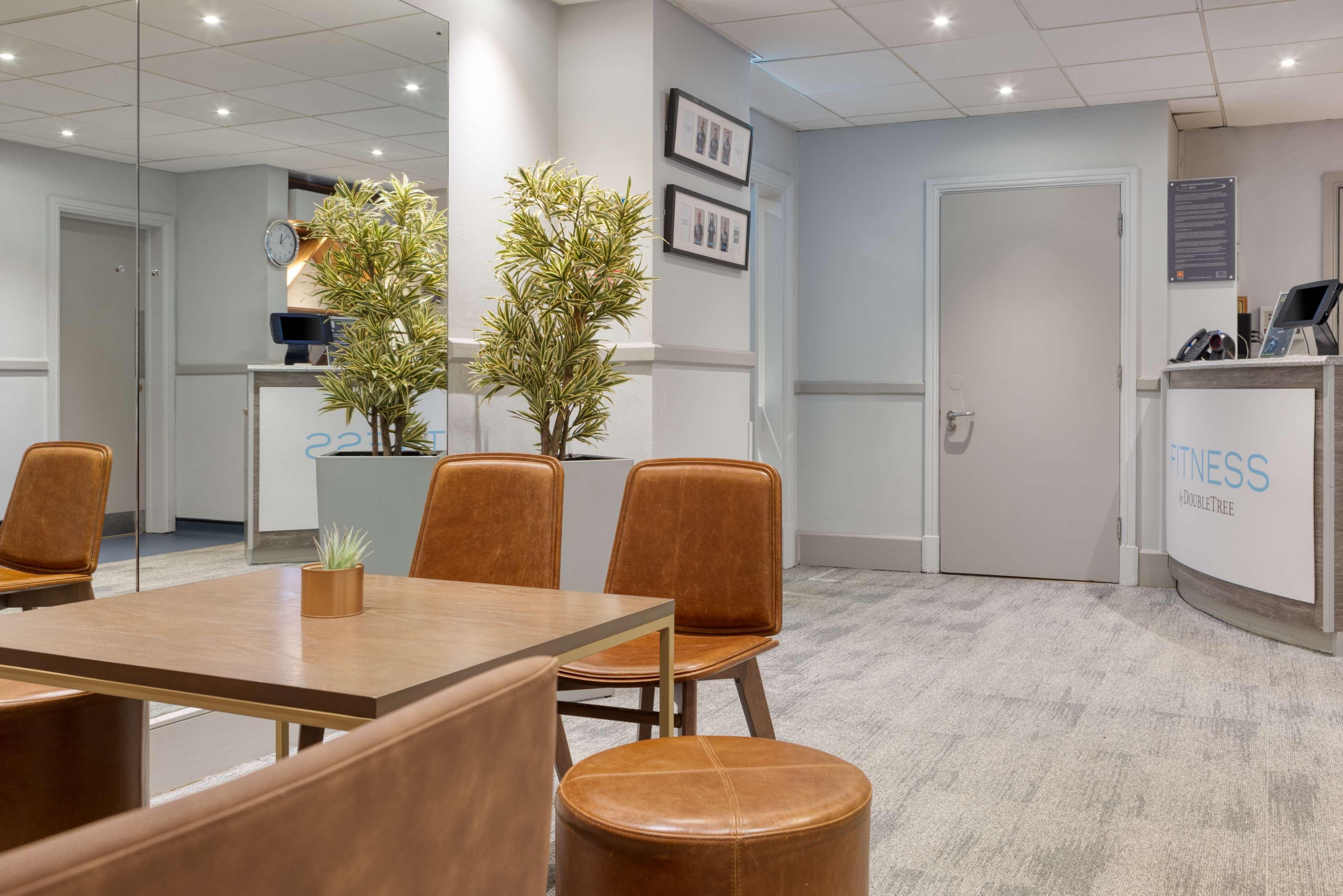 Vista Lobby DoubleTree by Hilton Stoke on Trent