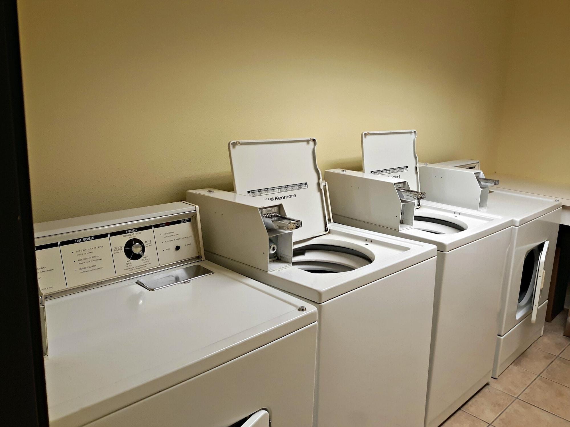 Instalaciones Recreativas Horse Creek Inn