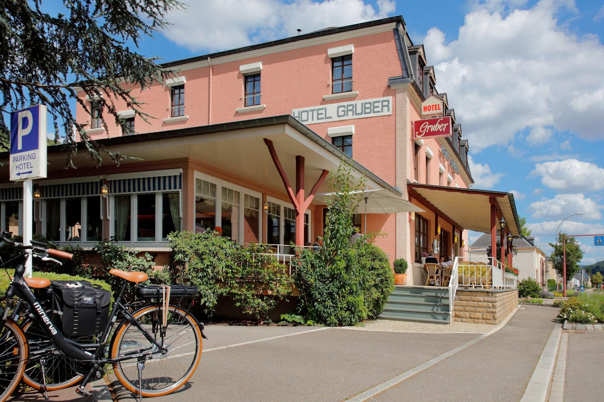 Varios Hôtel Gruber