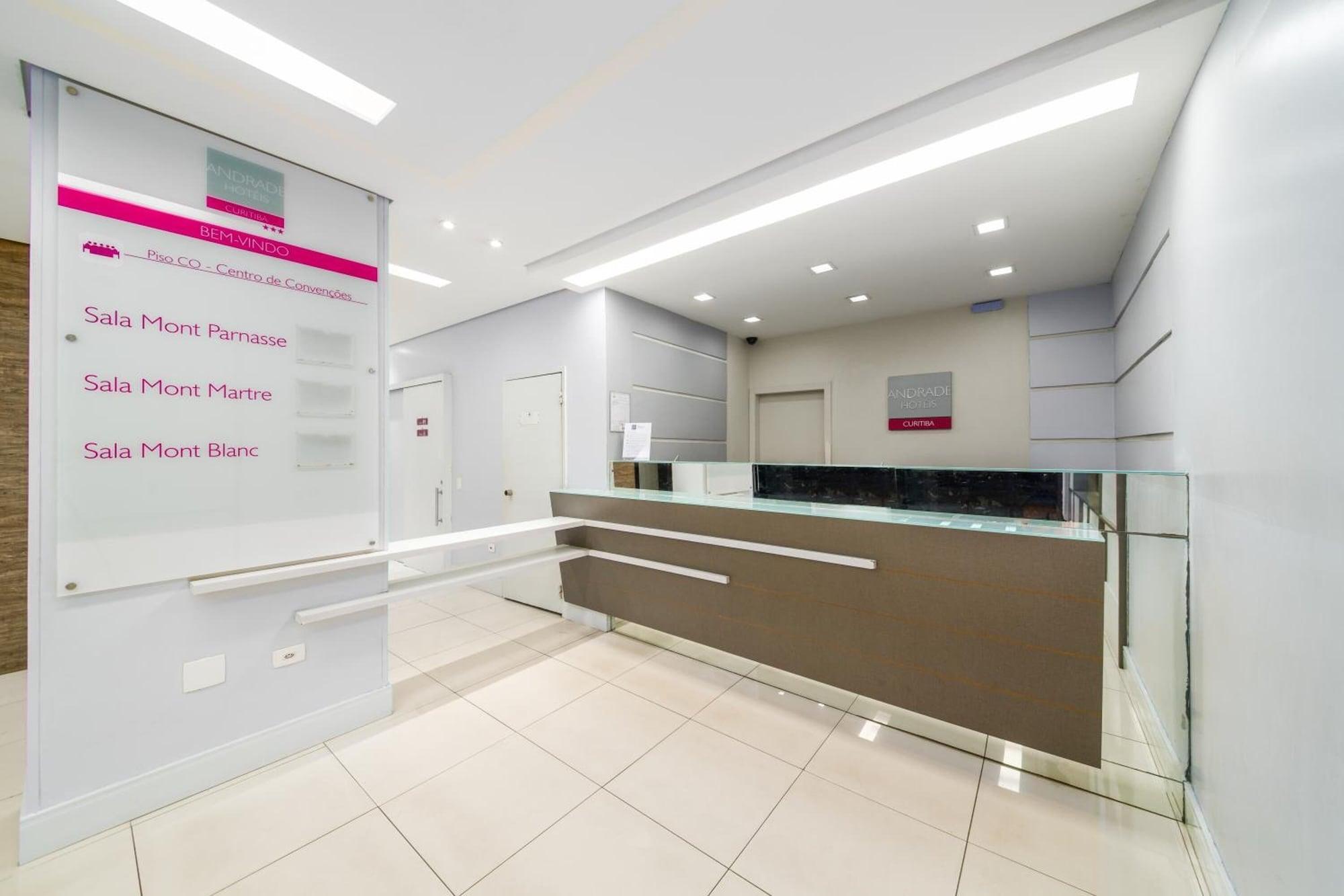 Vista Lobby Rede Andrade Vernon