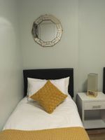 Alquiler Vacacional - Secure, Modern & Comfy, Lux Suite @77 Independence