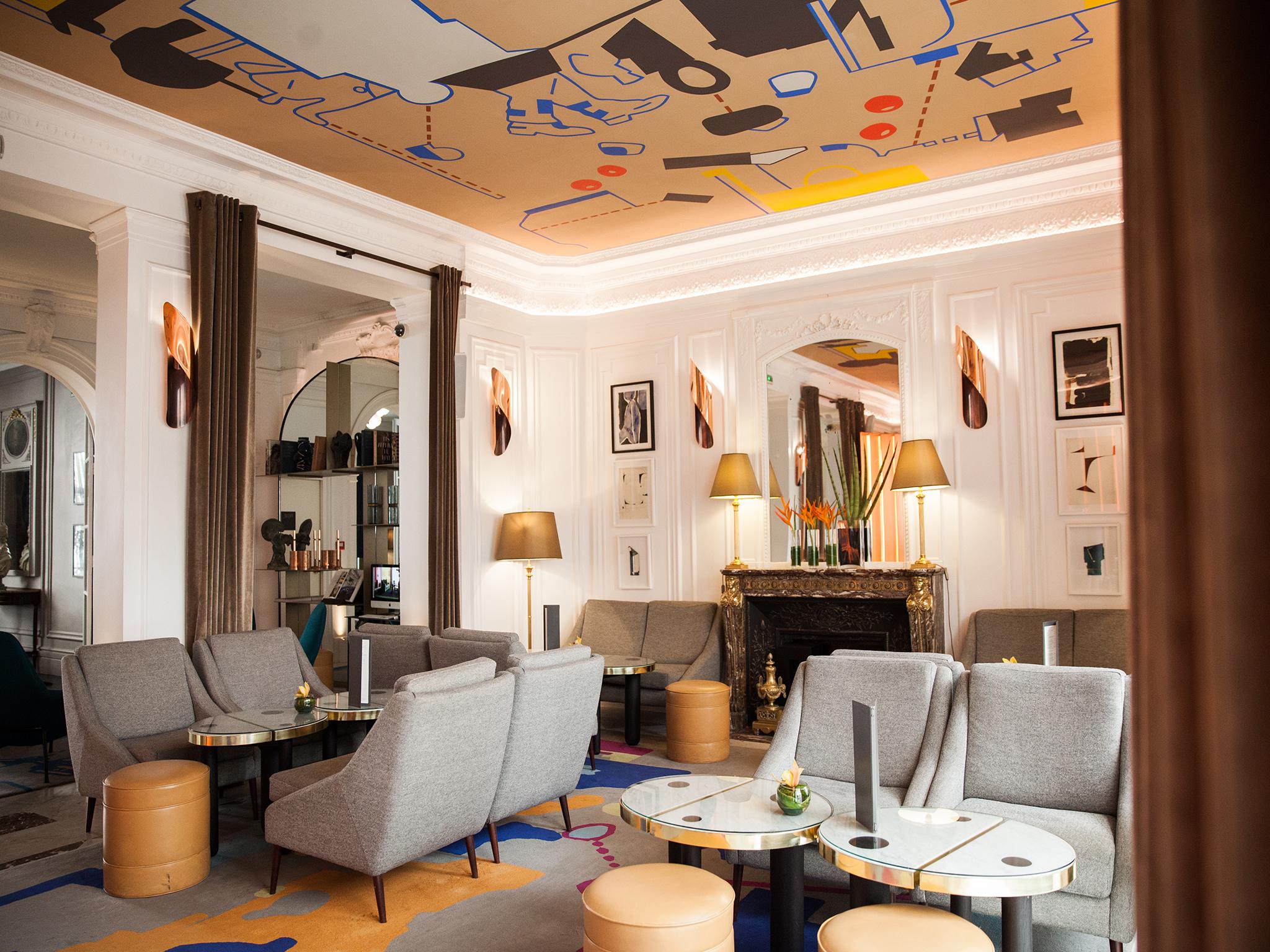 Bar/Salón Hotel Vernet