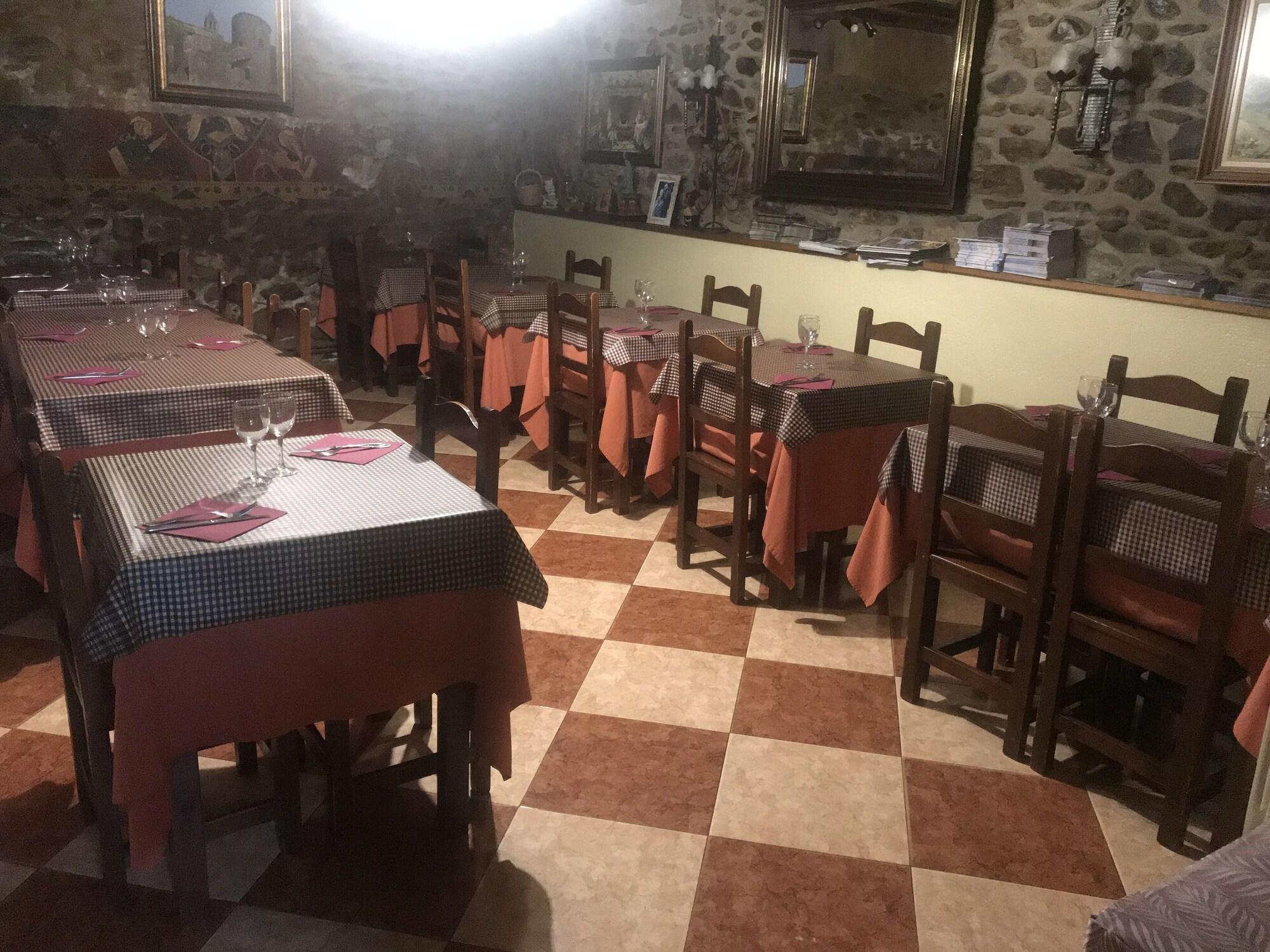 Restaurant Hostal Ruso