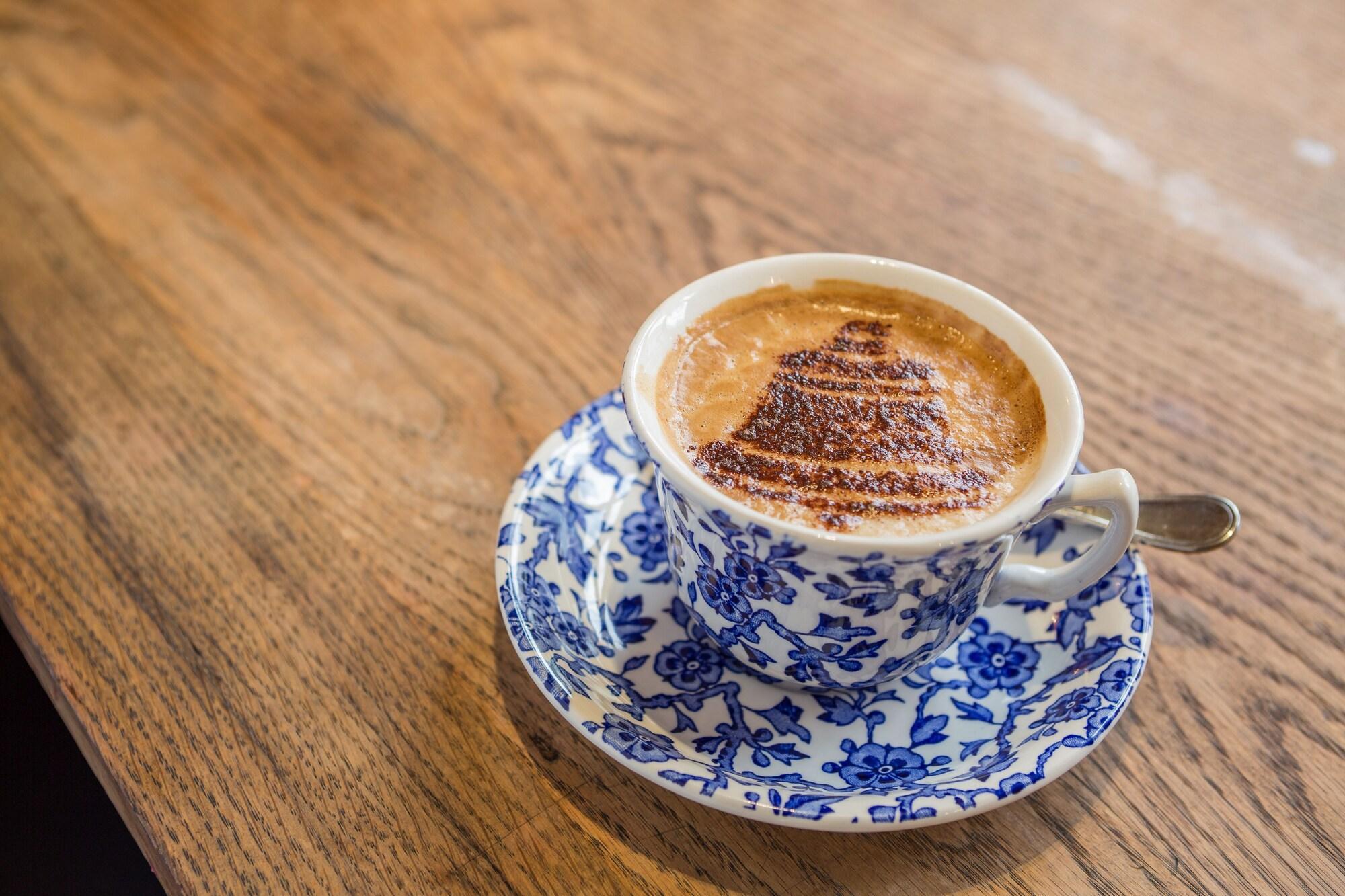 Bar/Salón The Old Bell Hotel