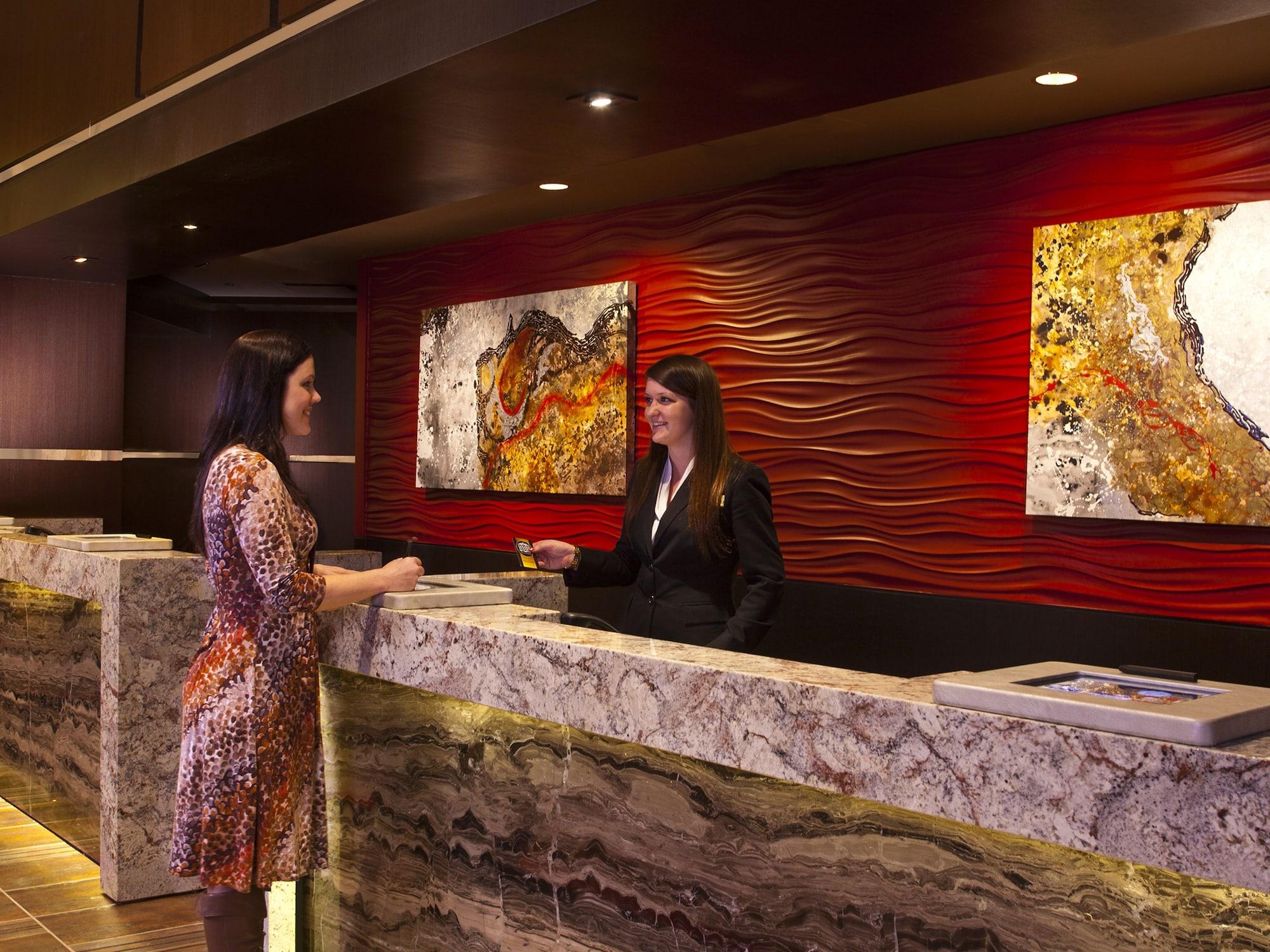 Vista Lobby Golden Nugget Biloxi