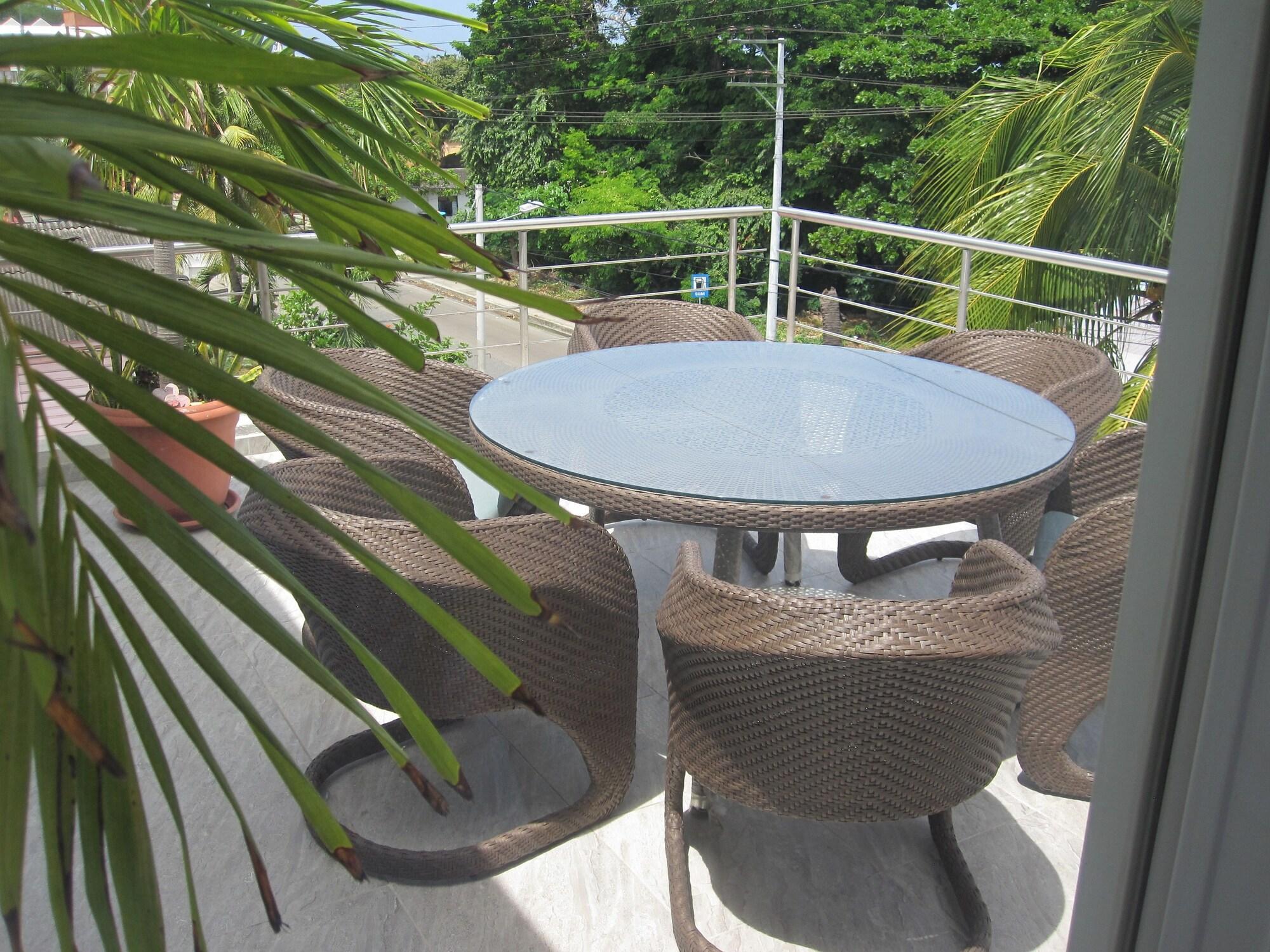 Restaurant Lili House