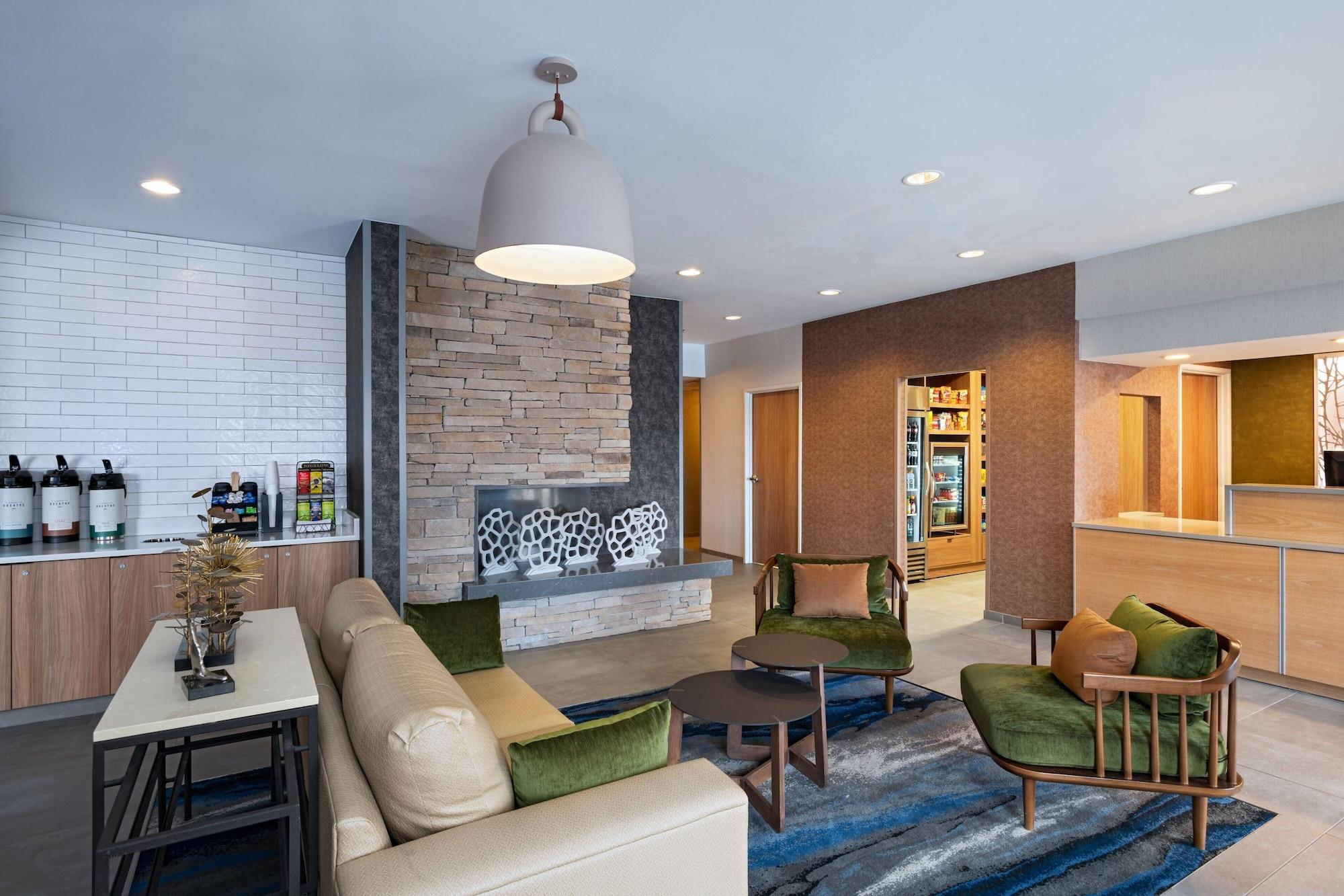 Vista Lobby Fairfield Inn By Marriott Kansas City Airport