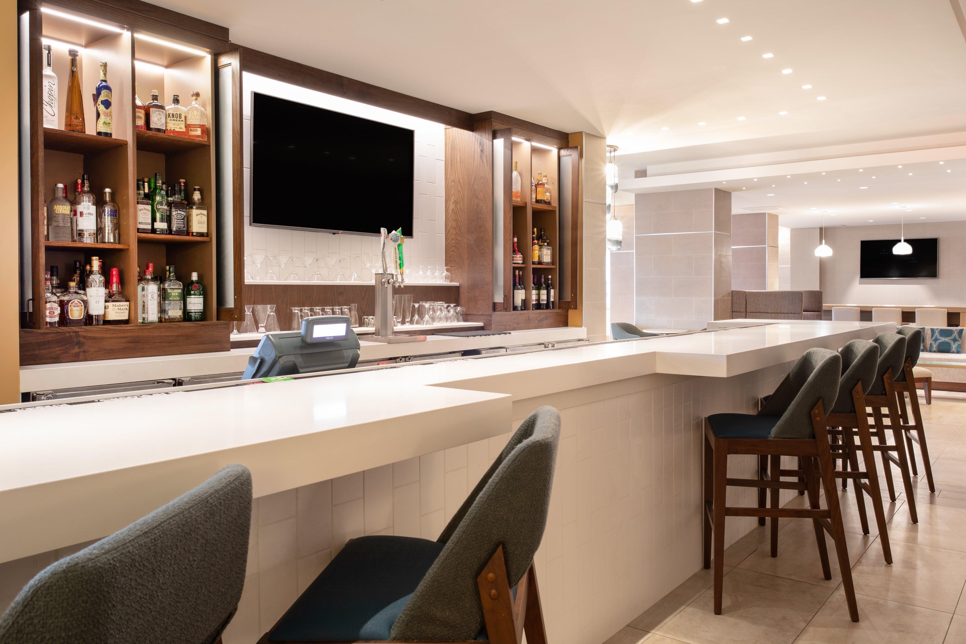 Bar/Salón Holiday Inn Los Angeles - LAX Airport by IHG