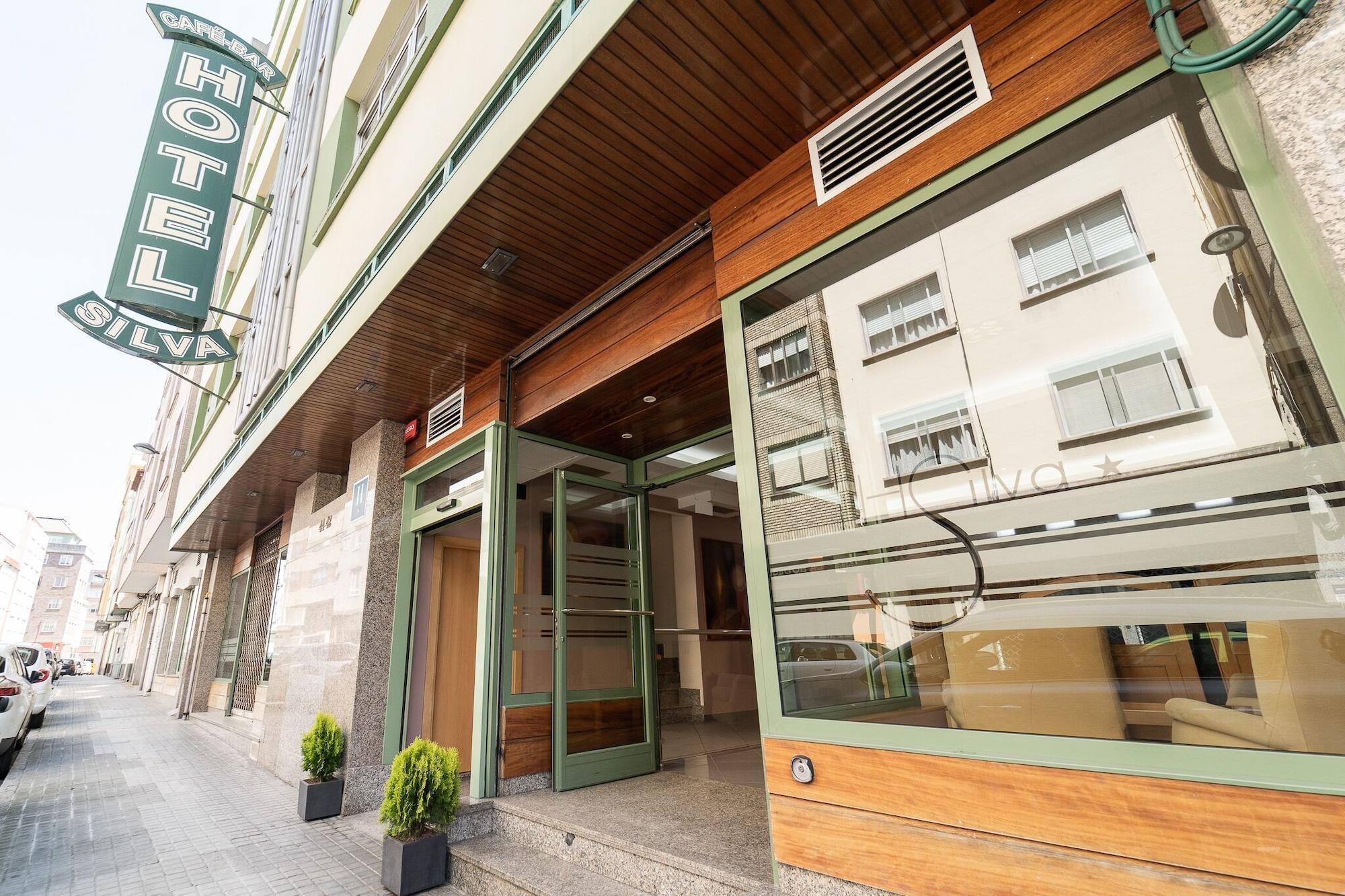 Vista Exterior Hotel Silva