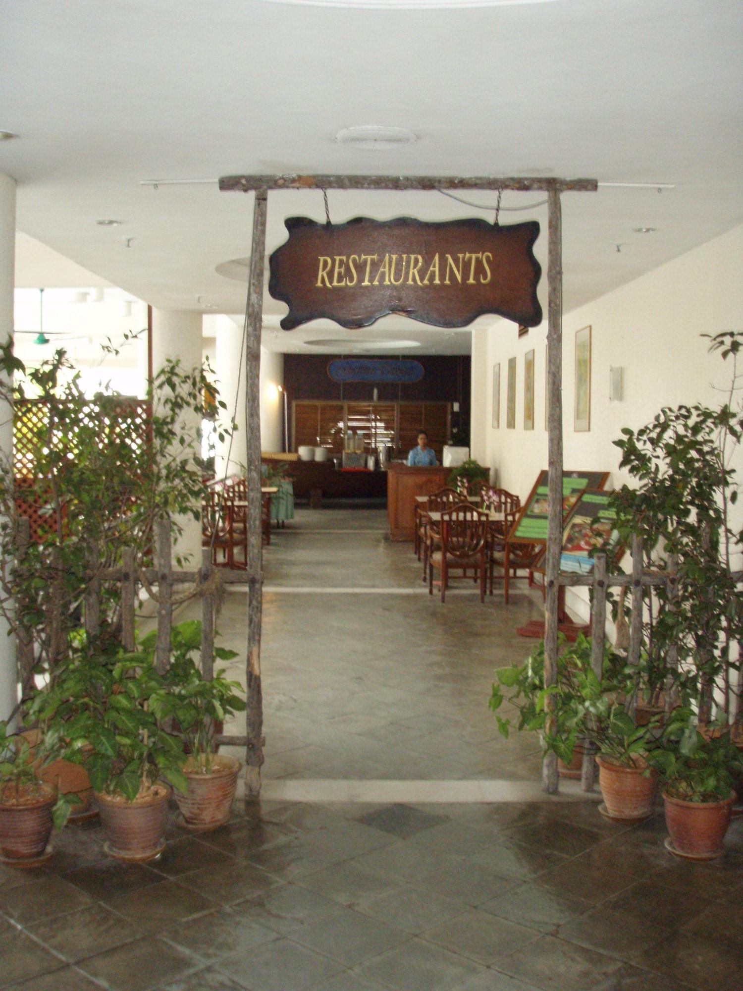 Restaurant Bayu Beach Resort