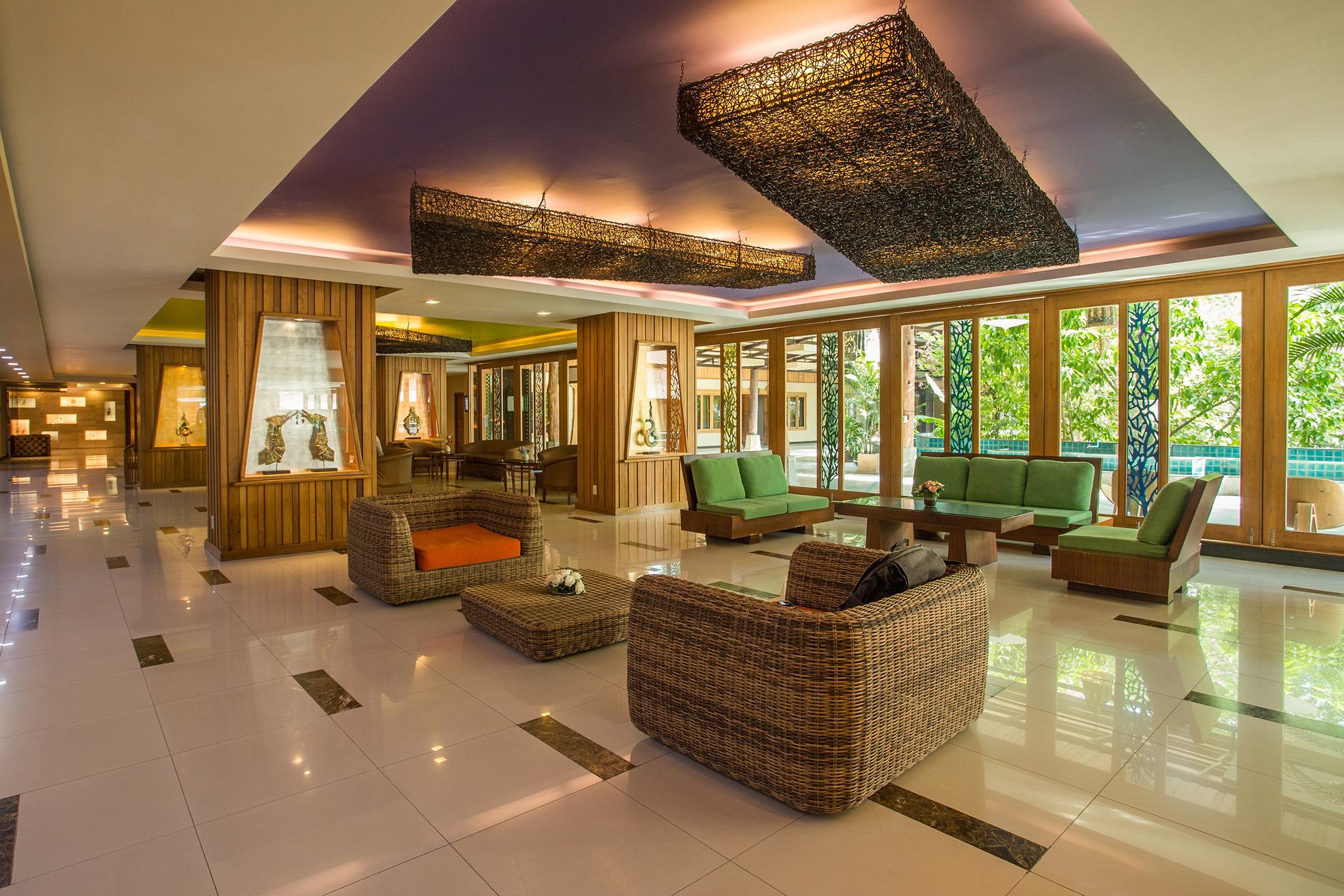 Vista Lobby Khum Phucome Hotel Chiang Mai