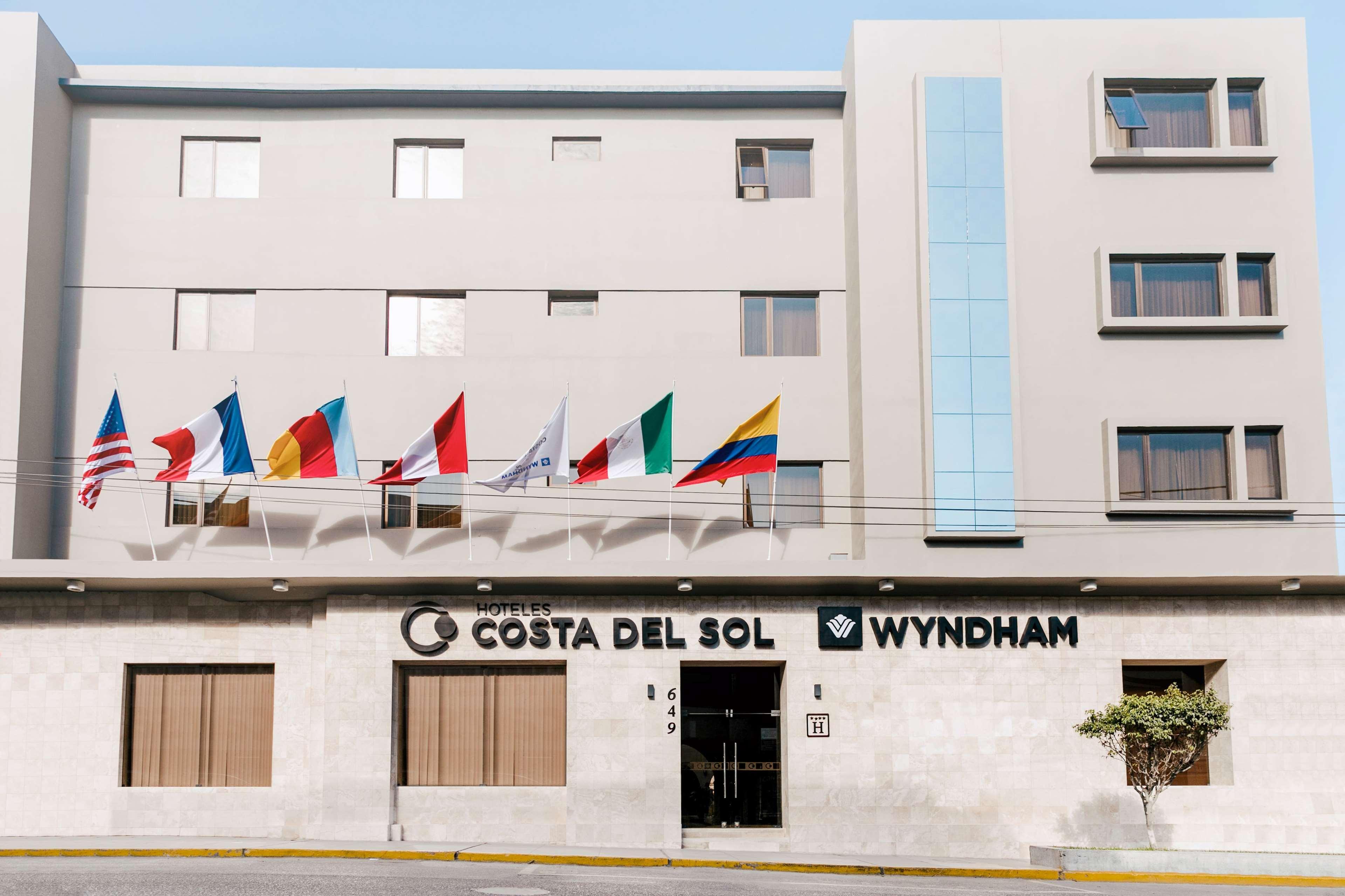 Vista Exterior Wyndham Costa del Sol Piura
