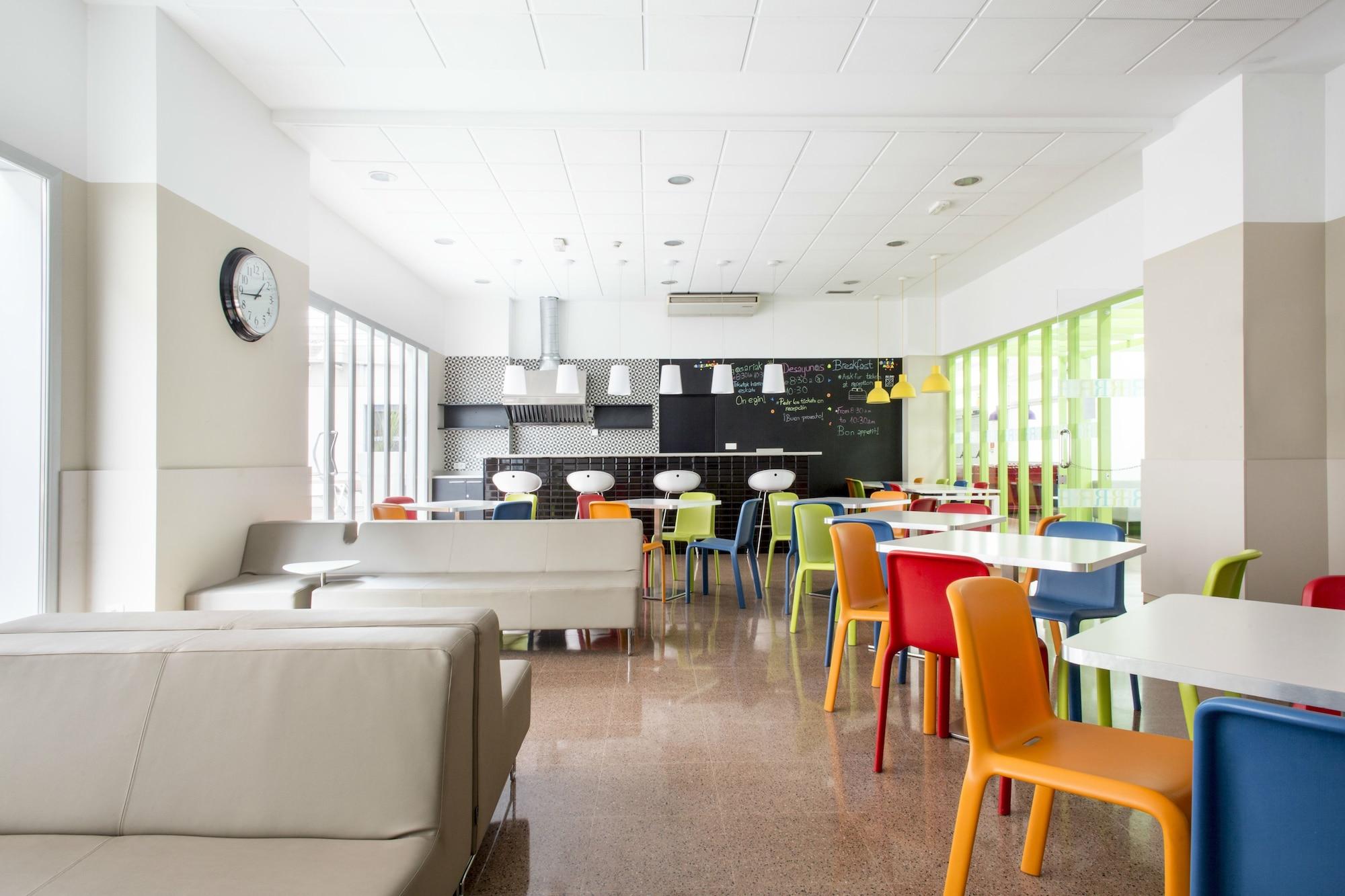 Restaurant Residencia Universitaria Resa Blas de Otero