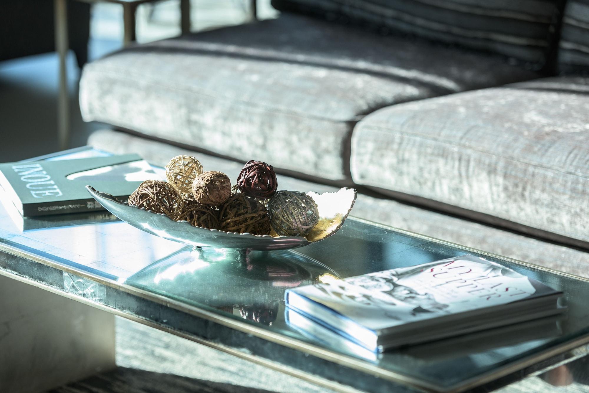 Vista Lobby Courtyard by Marriott Edgewater NYC Area