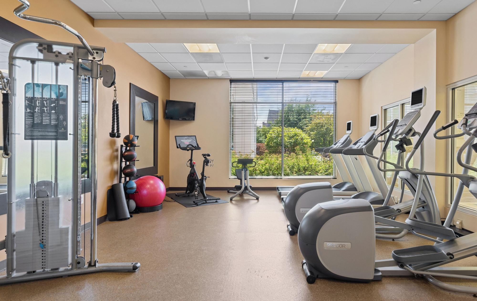 Gimnasio Hilton Garden Inn Auburn