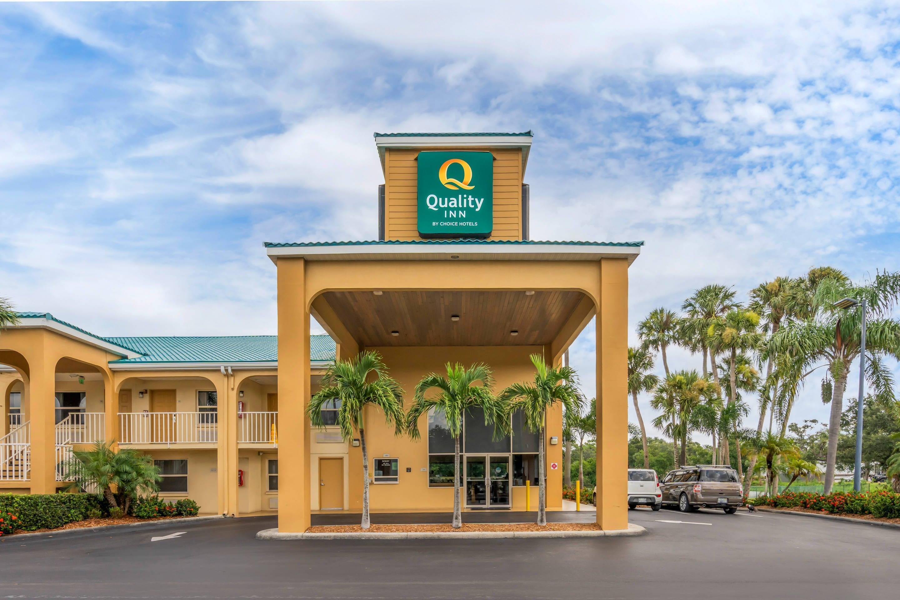 Vista Exterior Quality Inn Bradenton North I-75