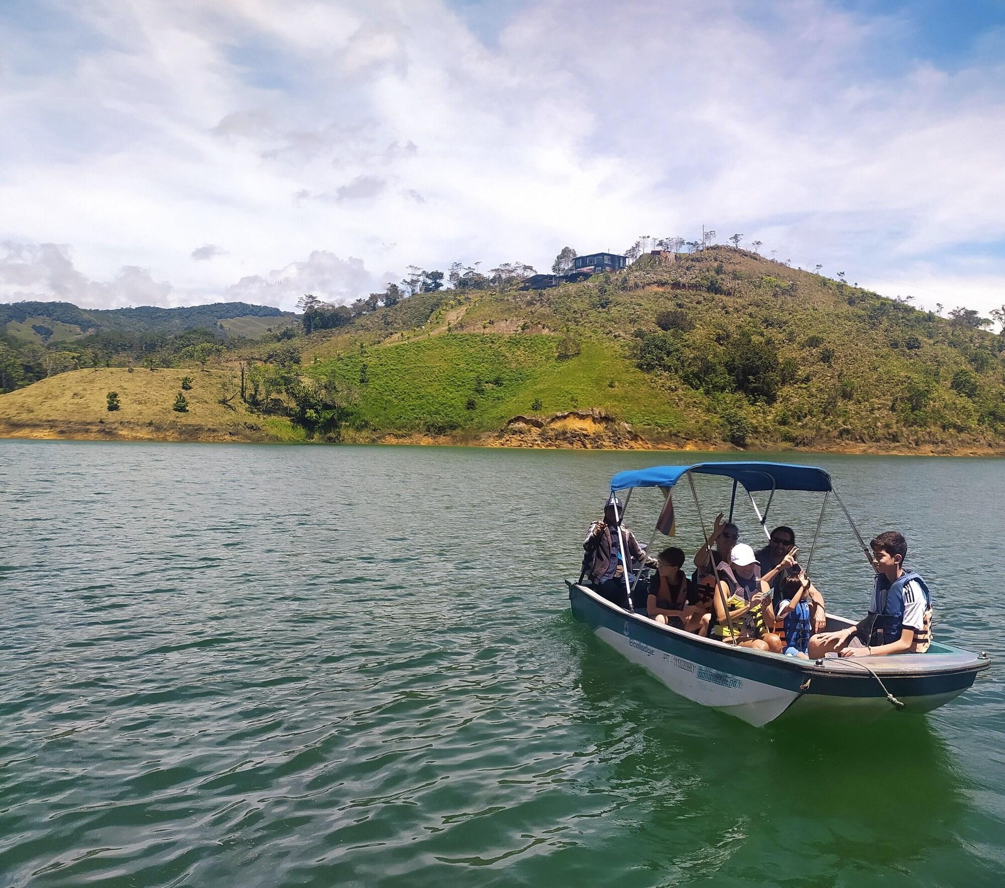 Instalaciones Recreativas Ecolodge Bahia del Penon