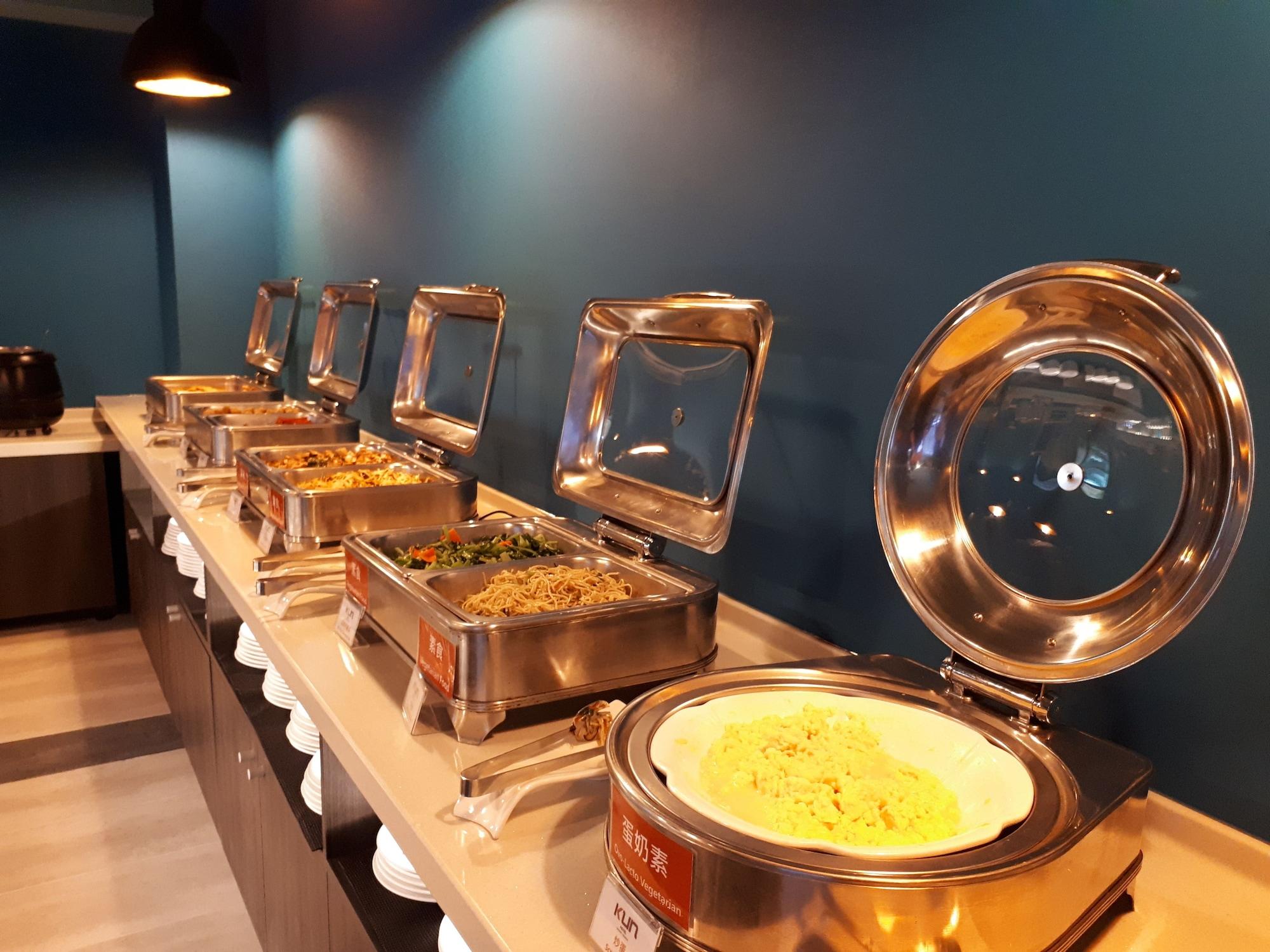 Restaurant KUN Tour Hotel Feng Chai