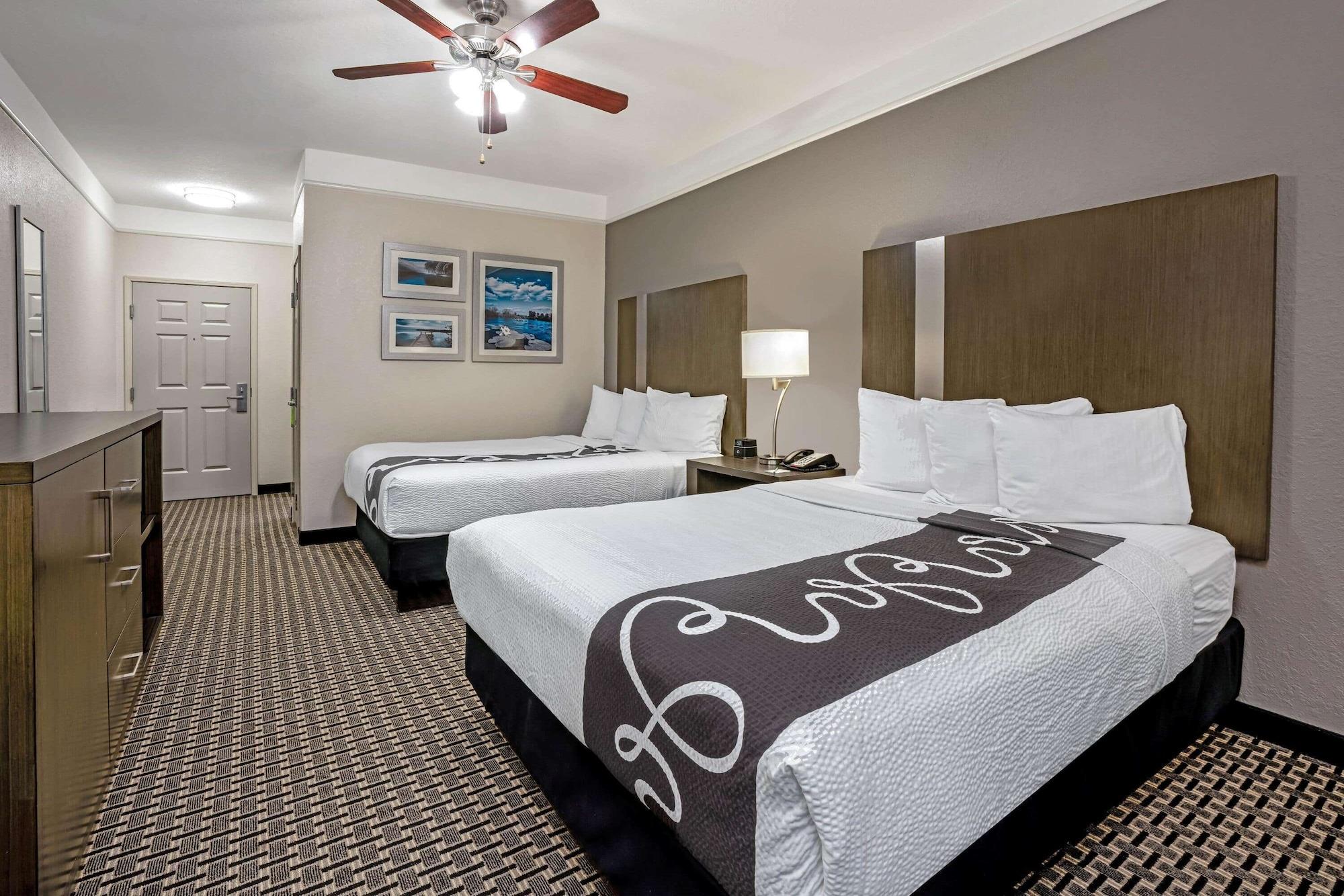Habitación La Quinta Inn & Suites by Wyndham Conroe