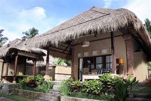 Varios Puri Taman Sari Hotel