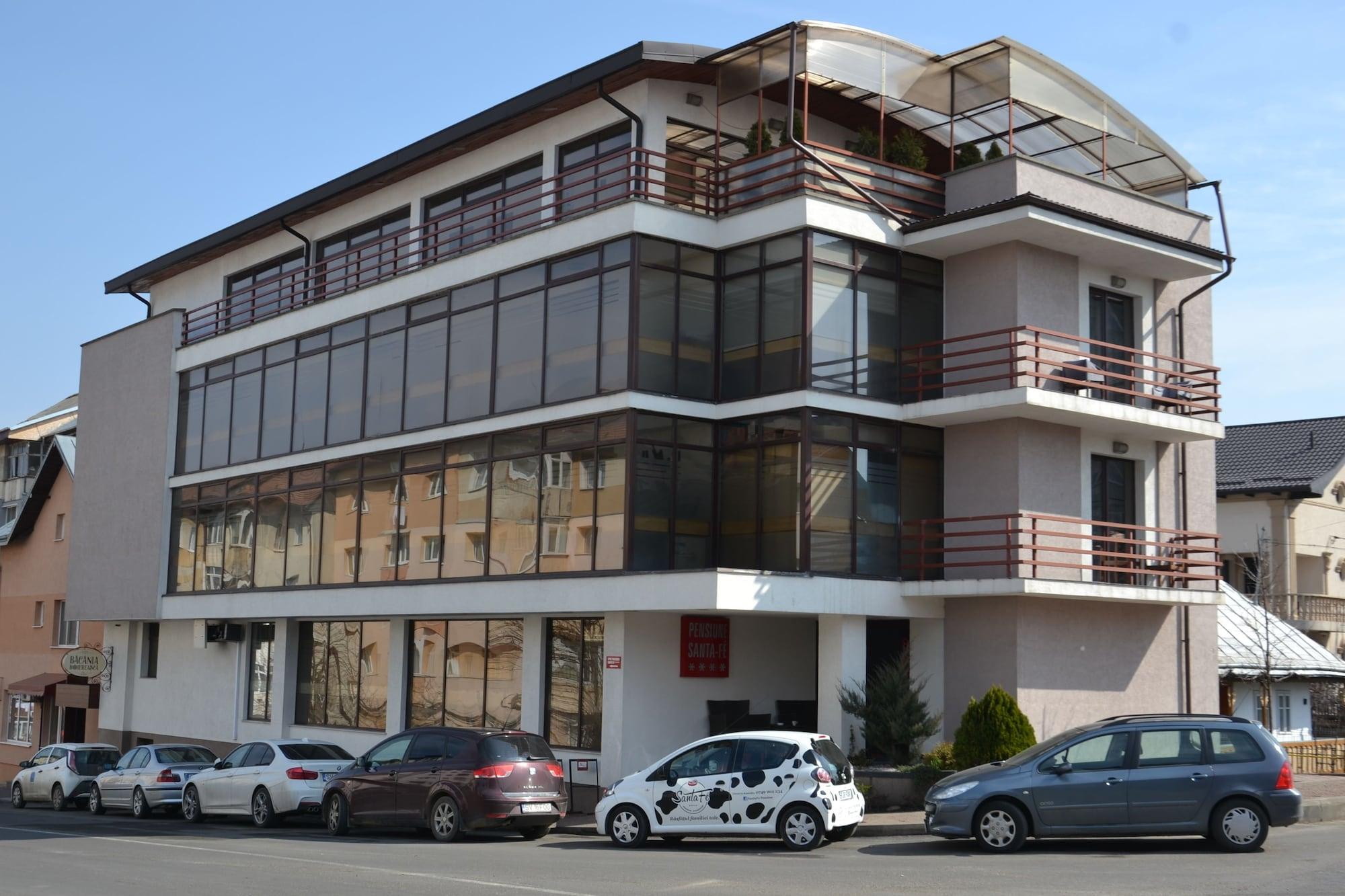 Vista Exterior Pensiunea Santa Fe