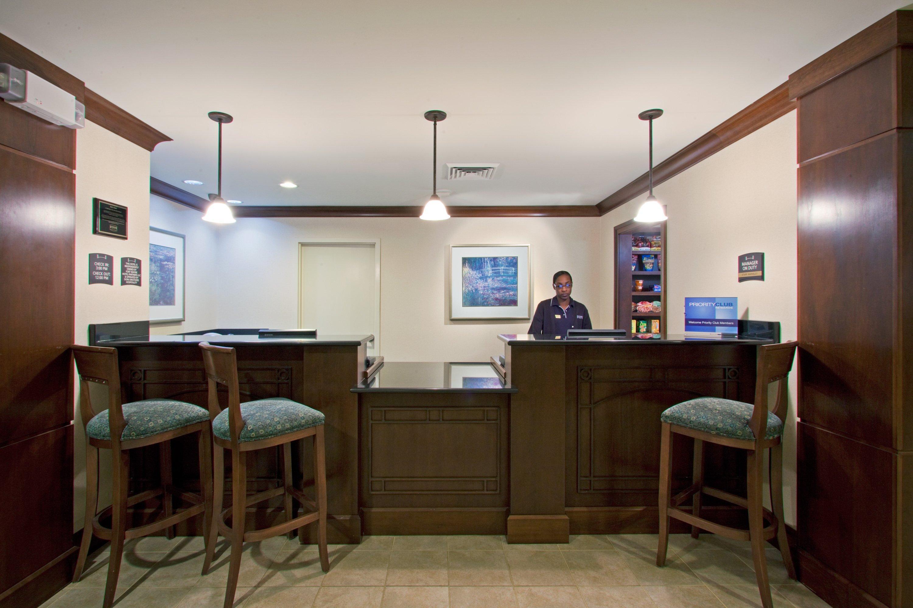 Vista Lobby Staybridge Suites Fort Wayne by IHG